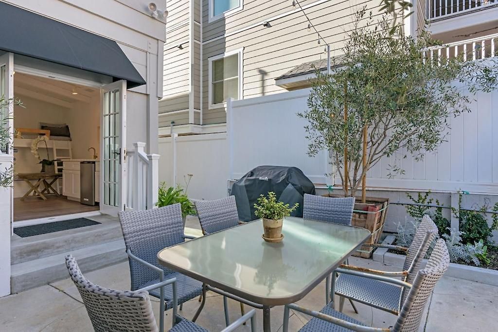 3690 Boulevard - Unit D Holiday home
