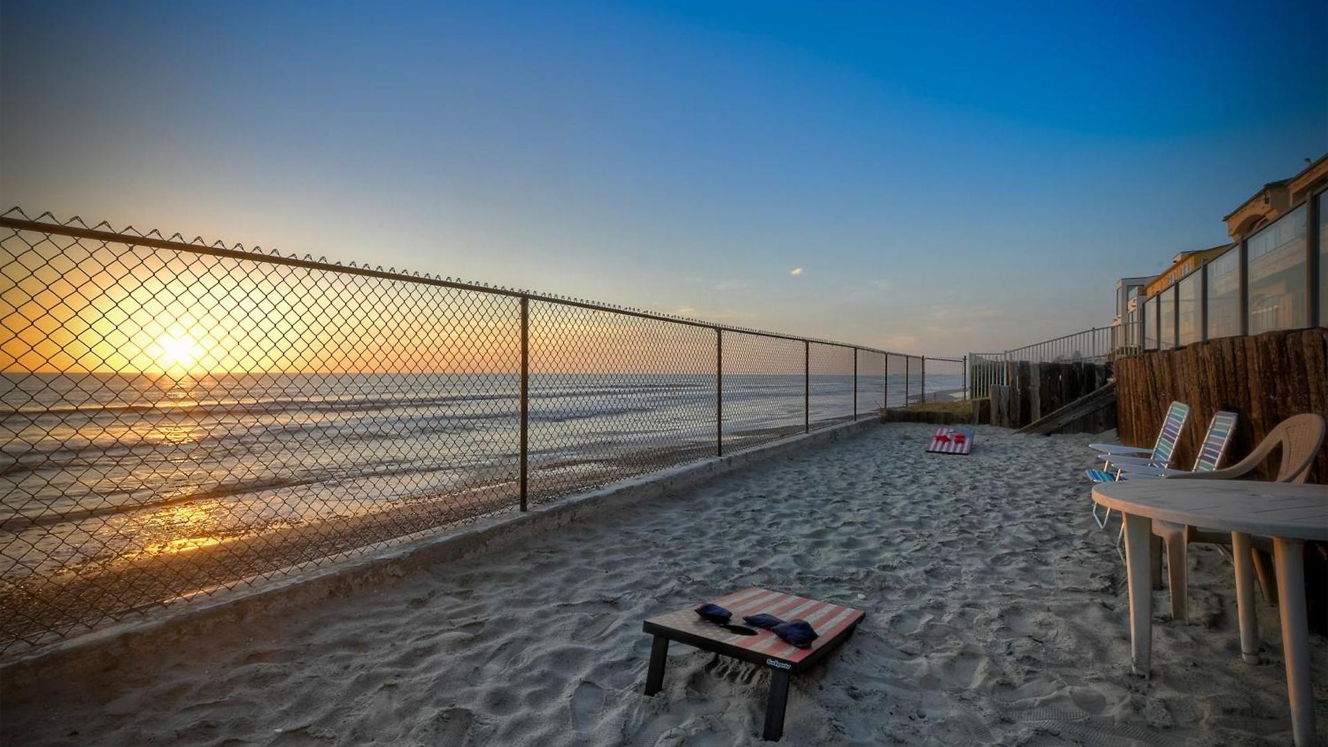 Holiday home Oceanfront Getaway - Ocean Views - Fire Pit - Bbq - Access