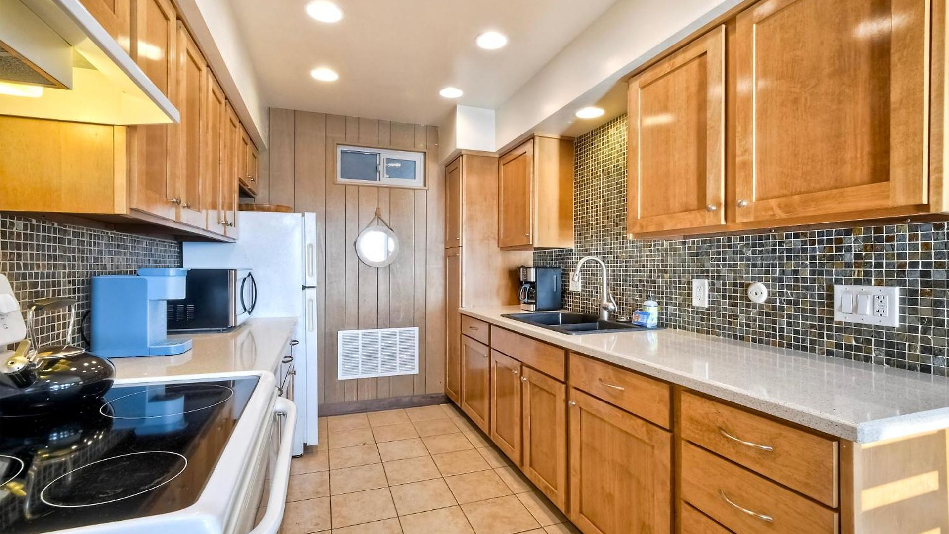 Oceanfront Getaway - Ocean Views - Fire Pit - Bbq - Access Holiday home *
