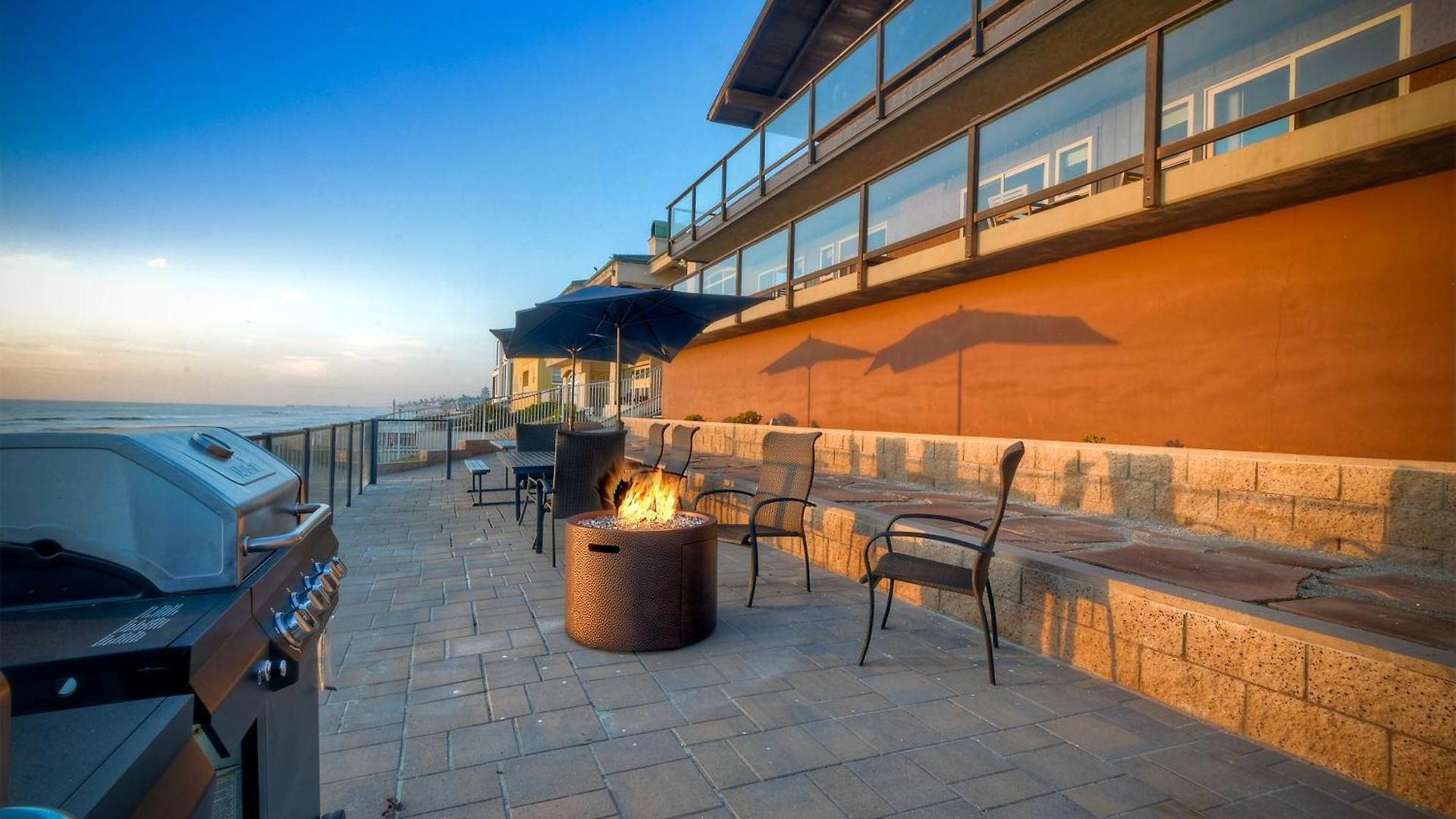 Oceanfront Getaway Ocean Views Fire Pit Bbq Access *