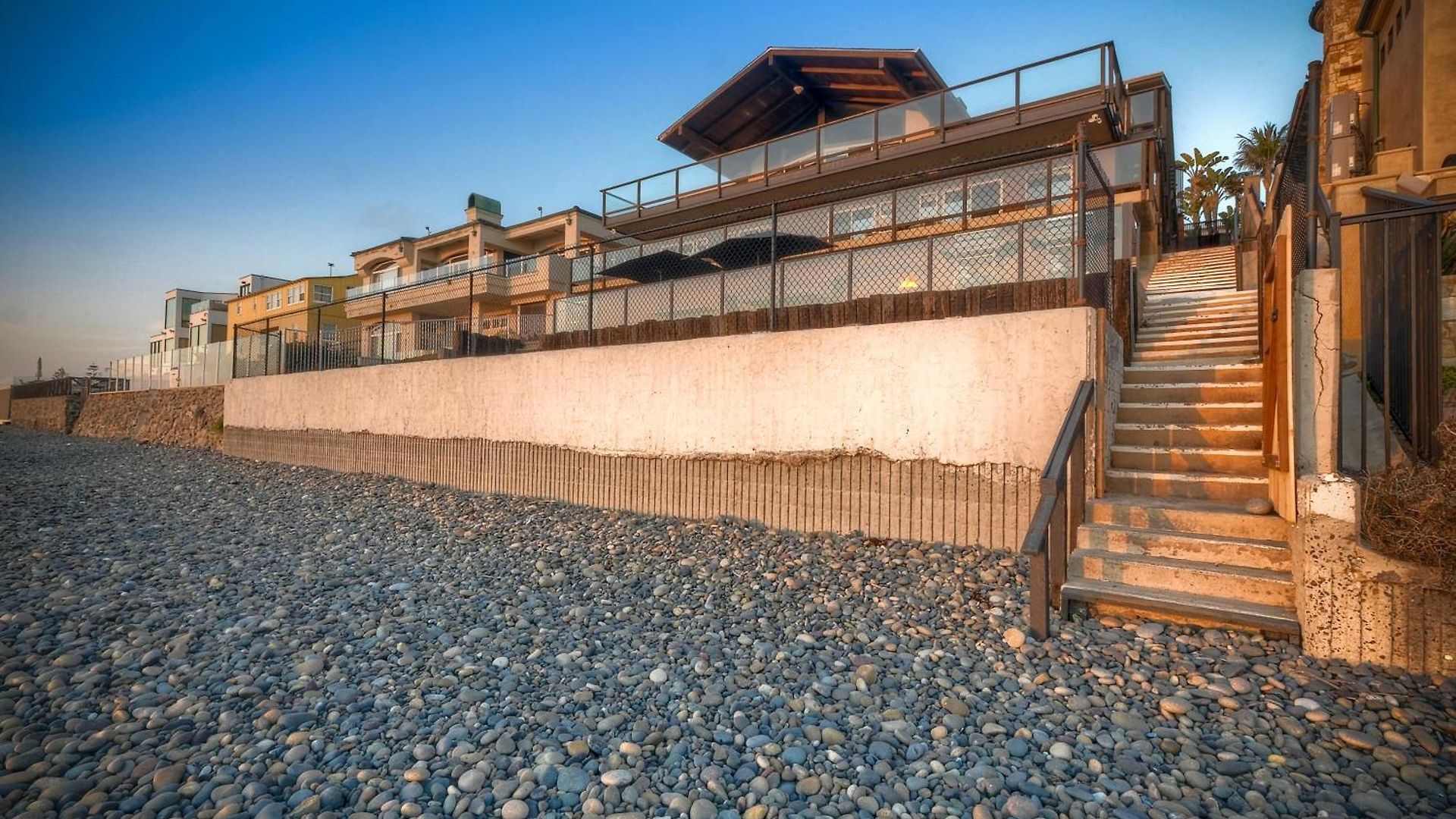 Apartment Oceanfront Getaway Ocean Views Fire Pit Bbq Access *