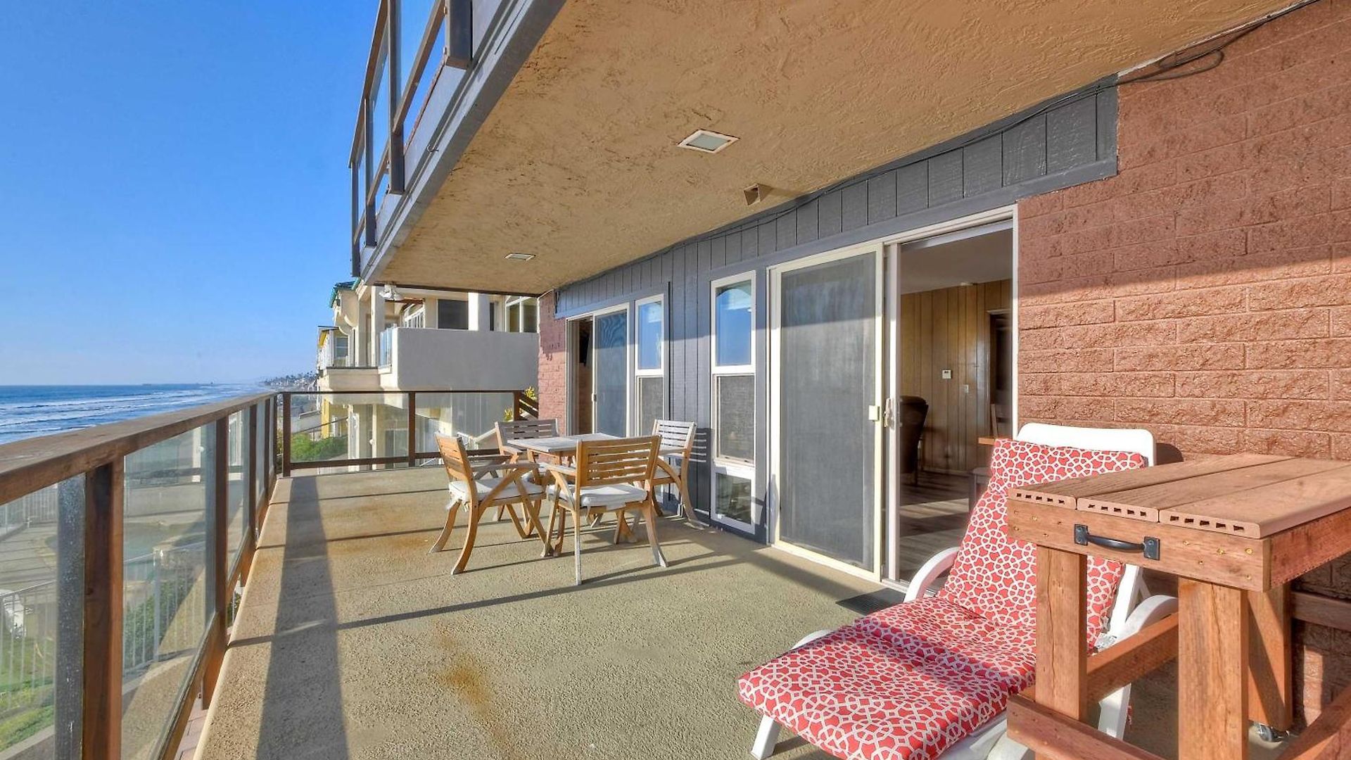 Oceanfront Getaway Ocean Views Fire Pit Bbq Access Apartment *