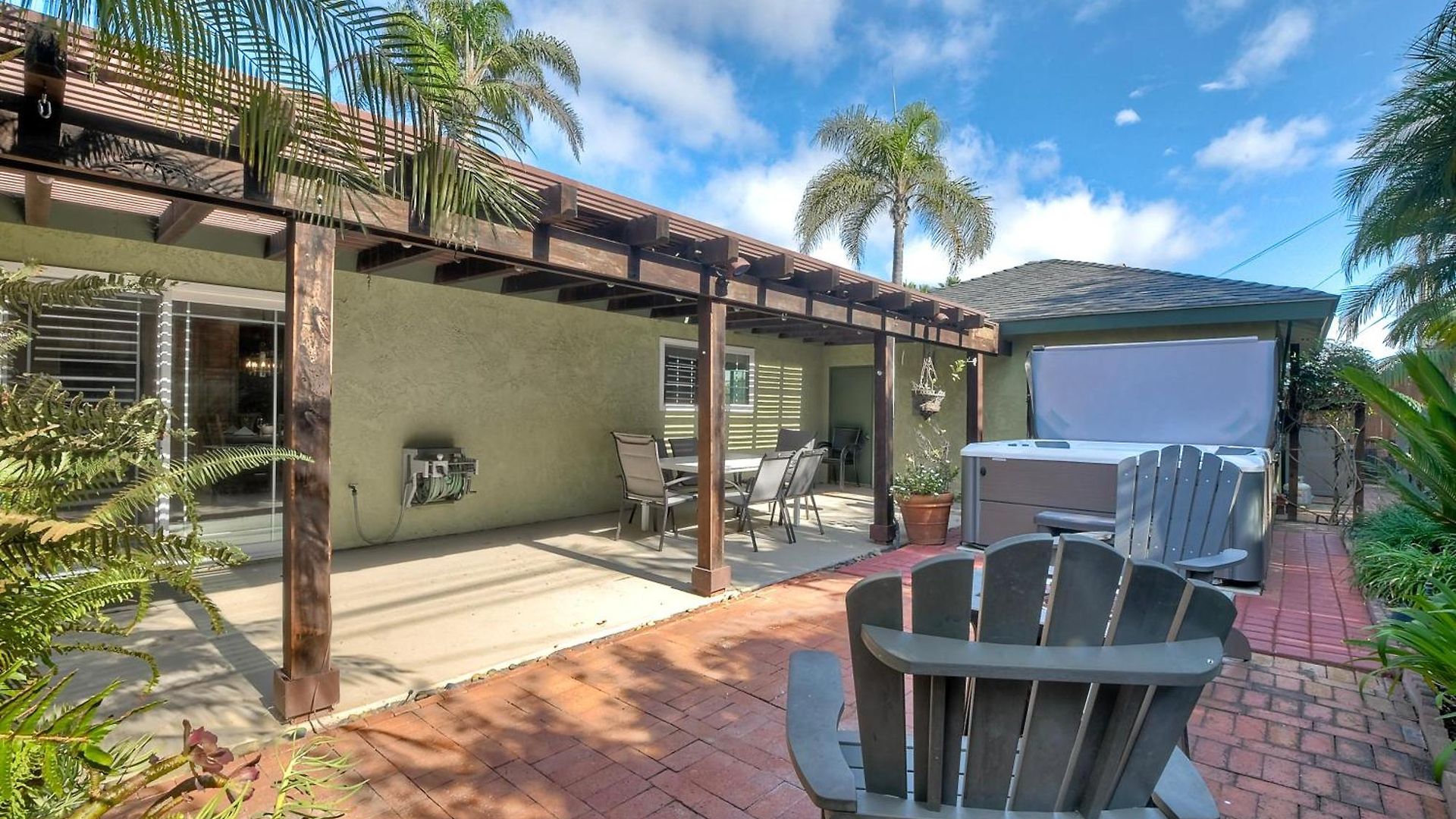 Holiday home Hot Tub, Fire Pit, Bbq, Shuffleboard, Walk To Carlsbad