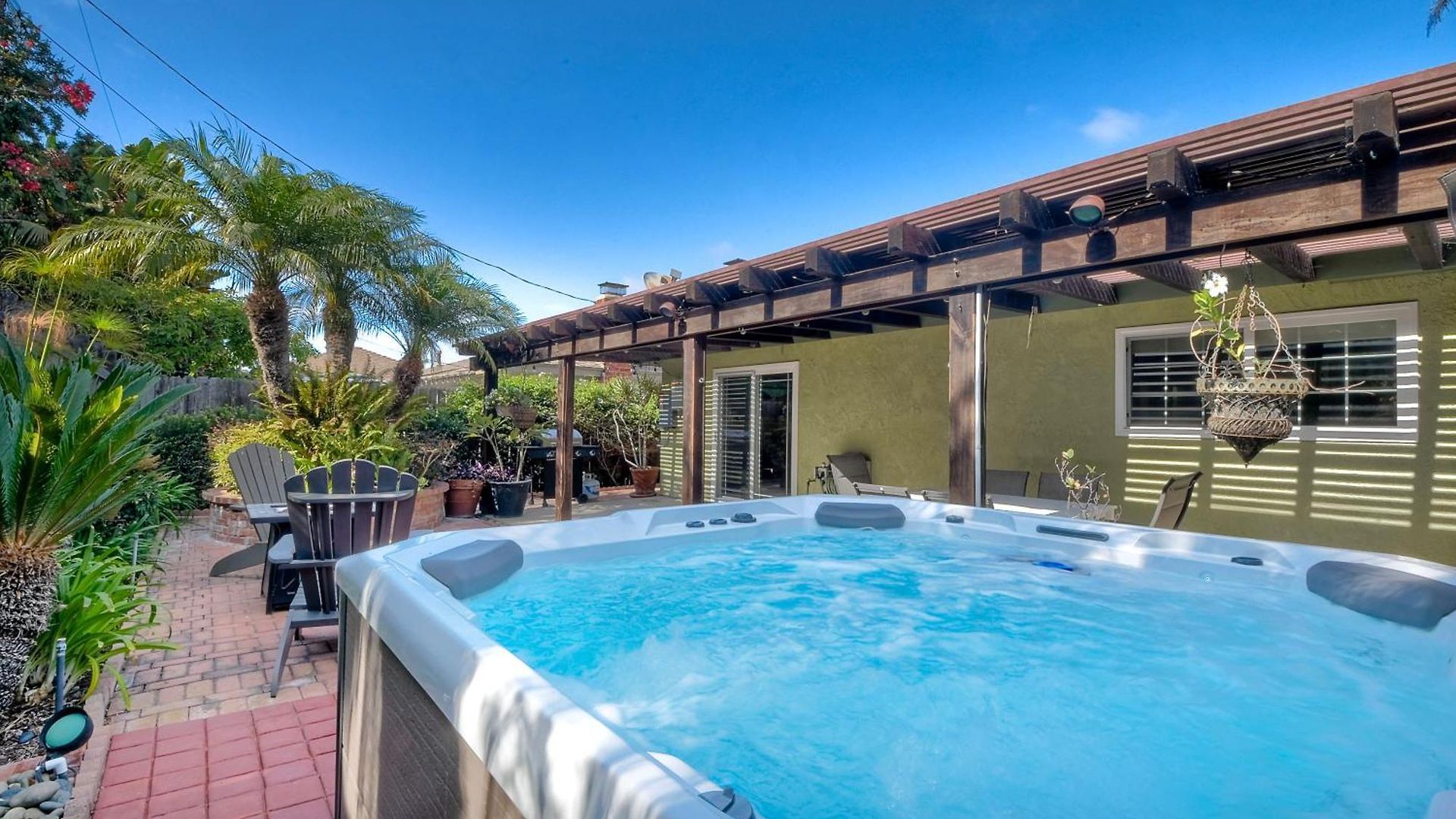 Holiday home Hot Tub, Fire Pit, Bbq, Shuffleboard, Walk To Carlsbad
