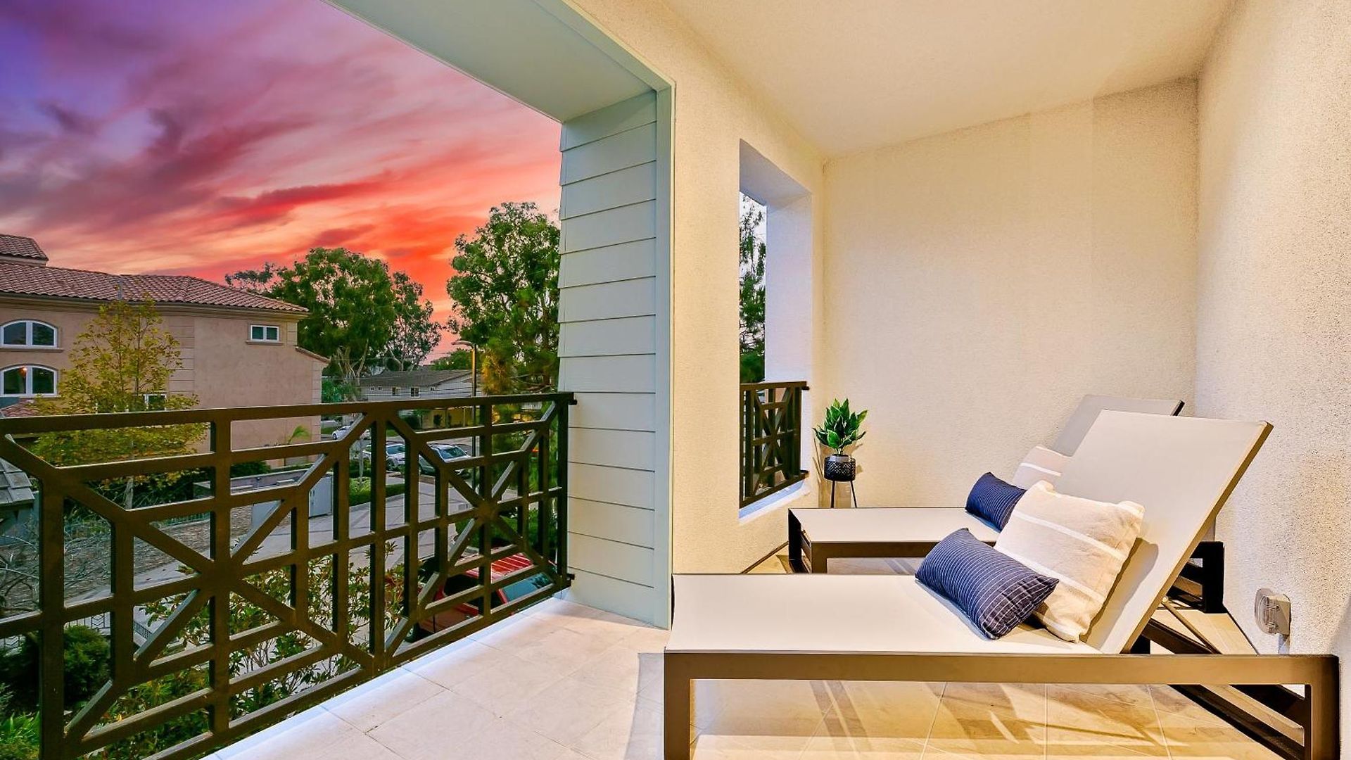 343 Oak Avenue Holiday home