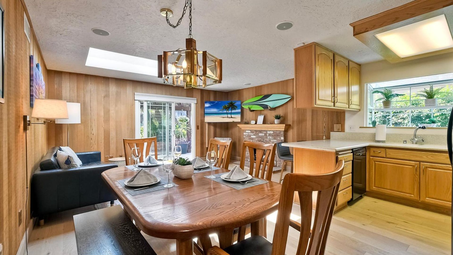 Holiday home Hot Tub, Fire Pit, Bbq, Shuffleboard, Walk To Carlsbad