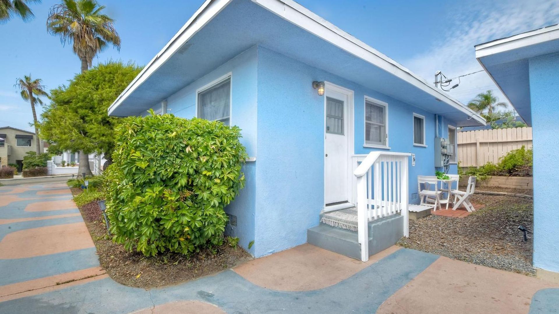 165 Tamarack