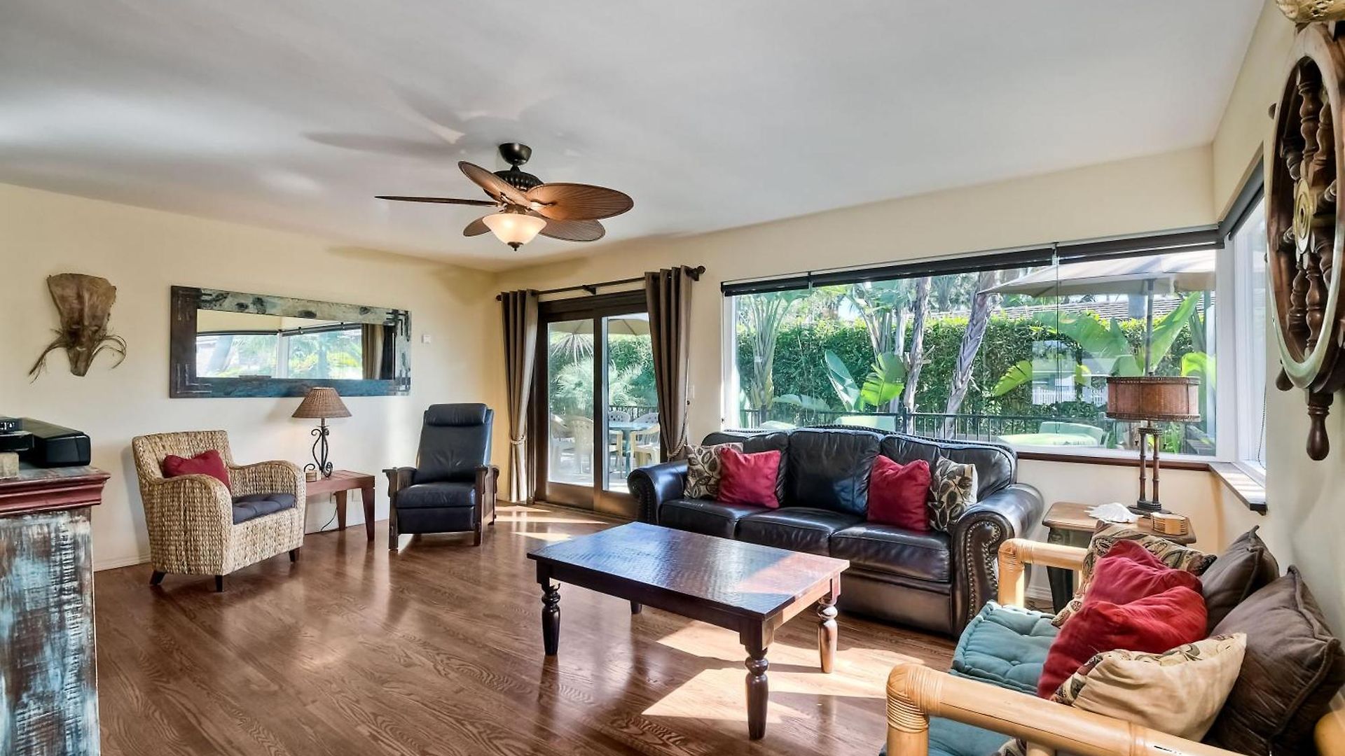 5285 Shore Drive *
