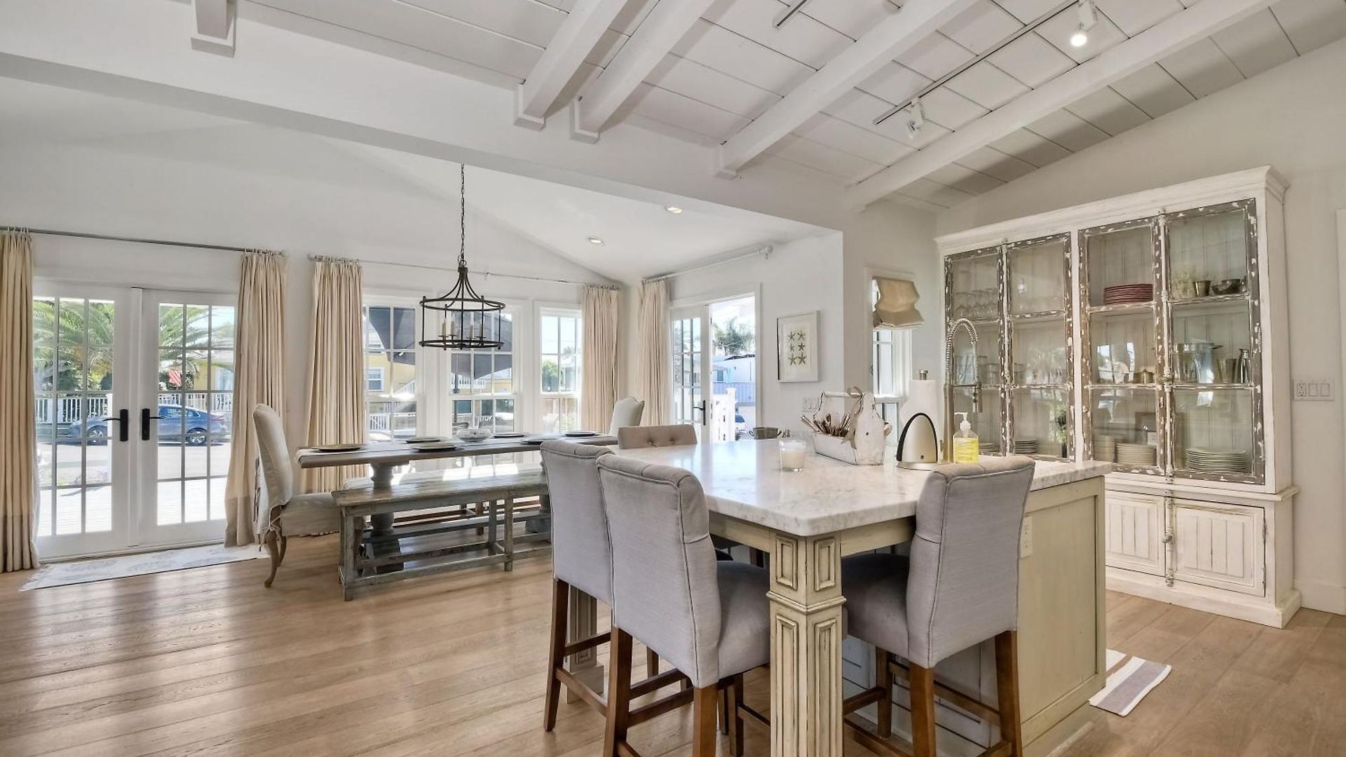 180 N 190 Walnut Entire * Carlsbad