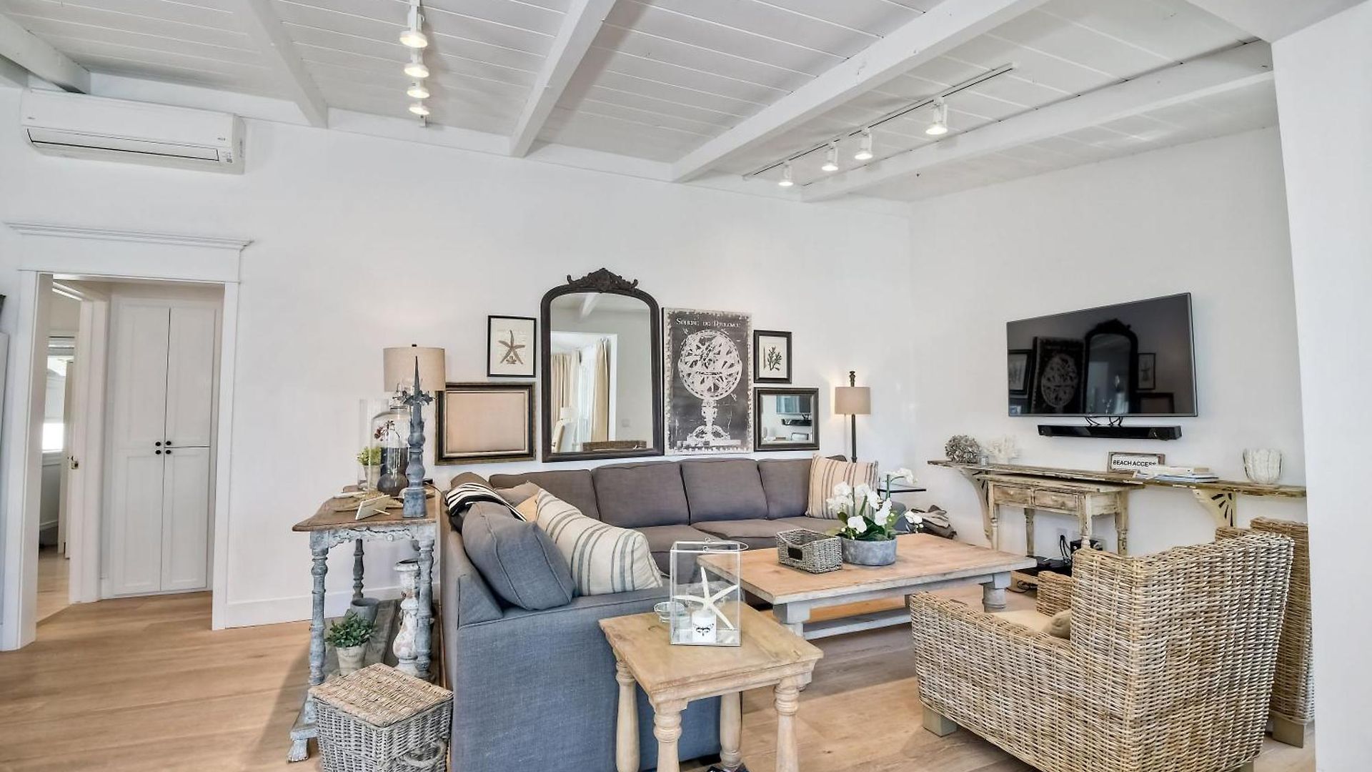 180 N 190 Walnut Entire Carlsbad