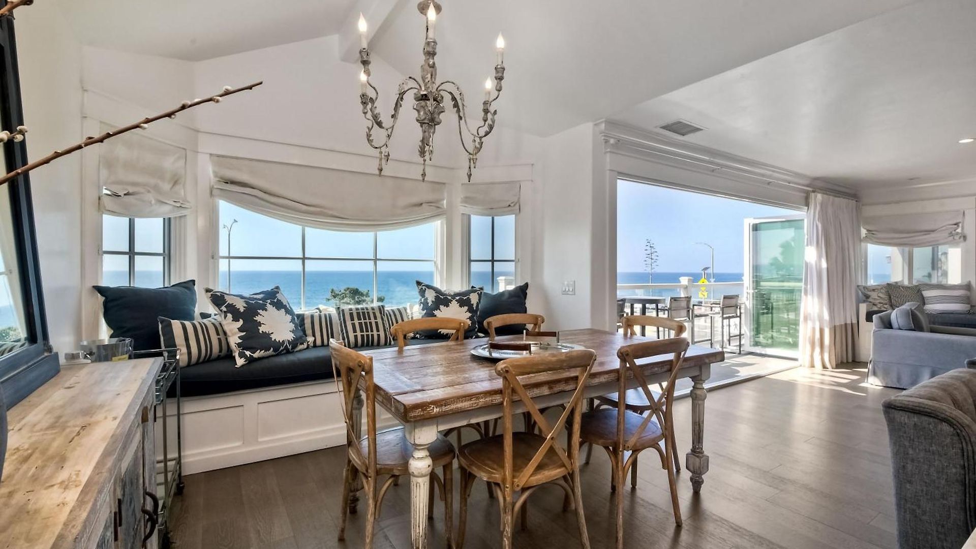 Holiday home 3636 Blvd - Entire