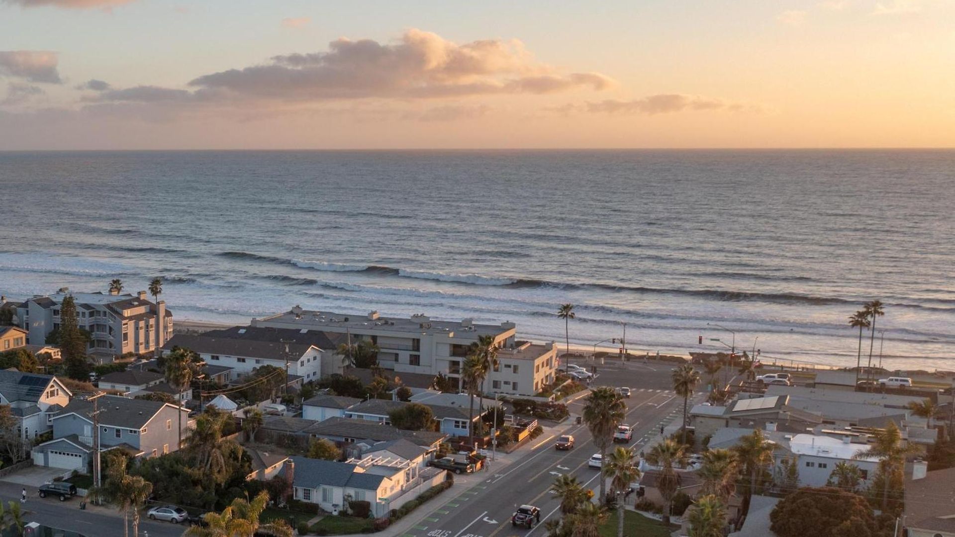Cb-3900a - Coastal Surfer's Dream * Carlsbad