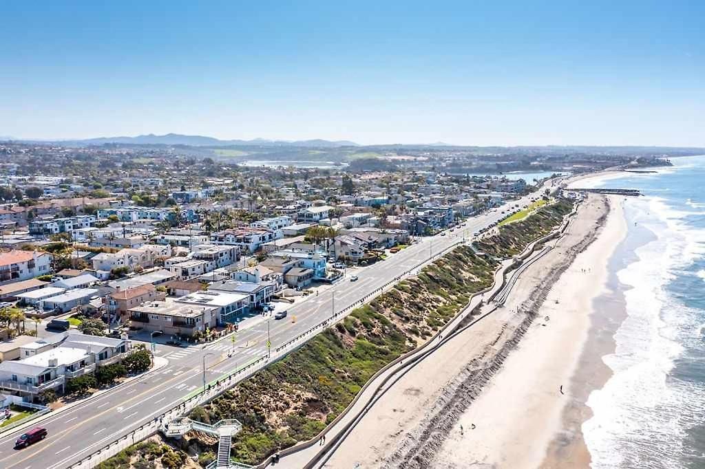 Beachfront In - Remodeled * Carlsbad
