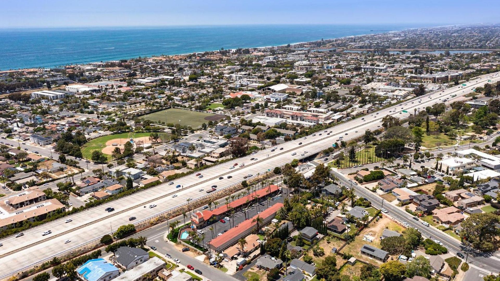 Hyland Near Legoland Motel Carlsbad