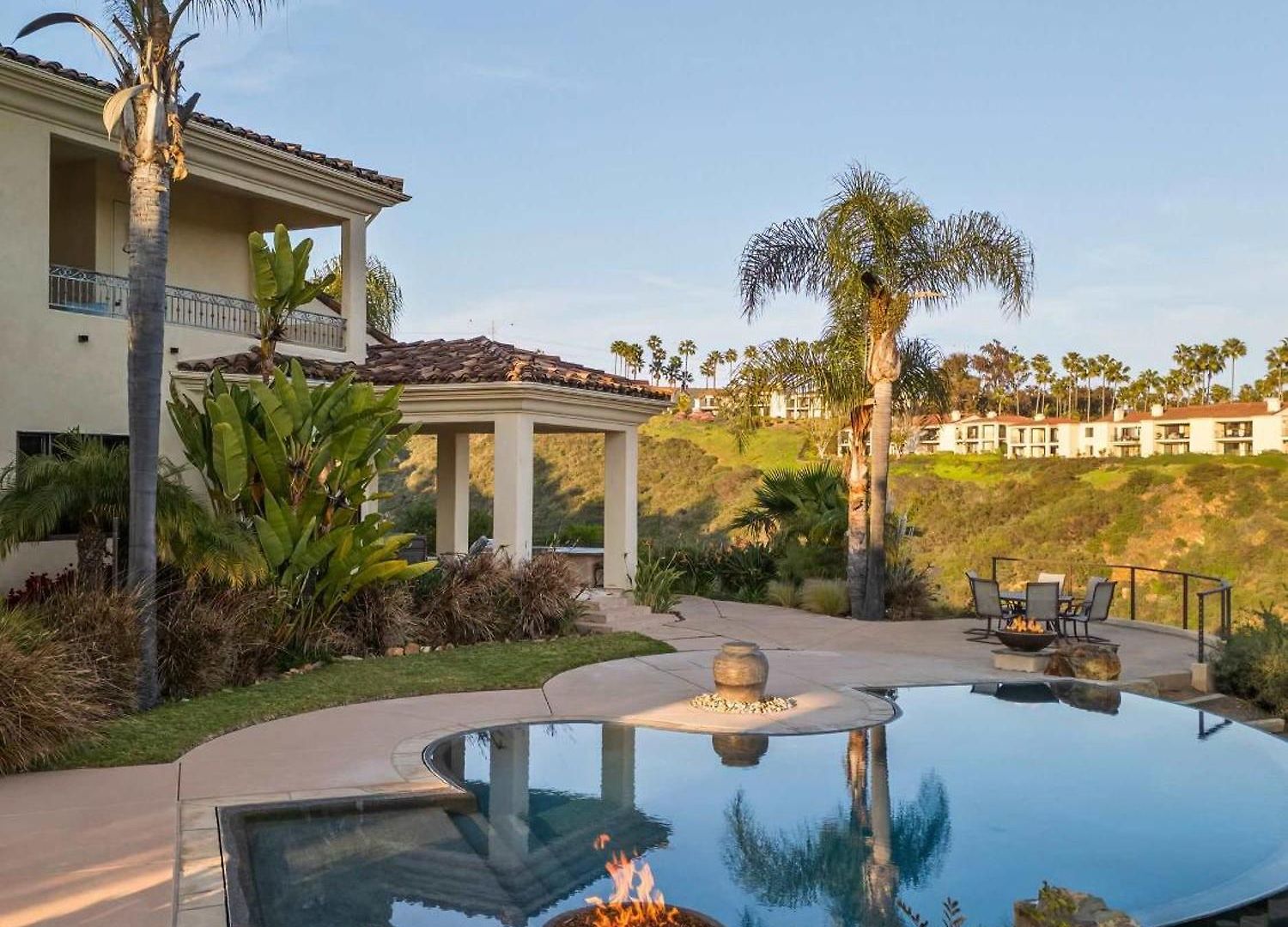 Holiday home 7br Estate With Pool Firepit & Views Carlsbad