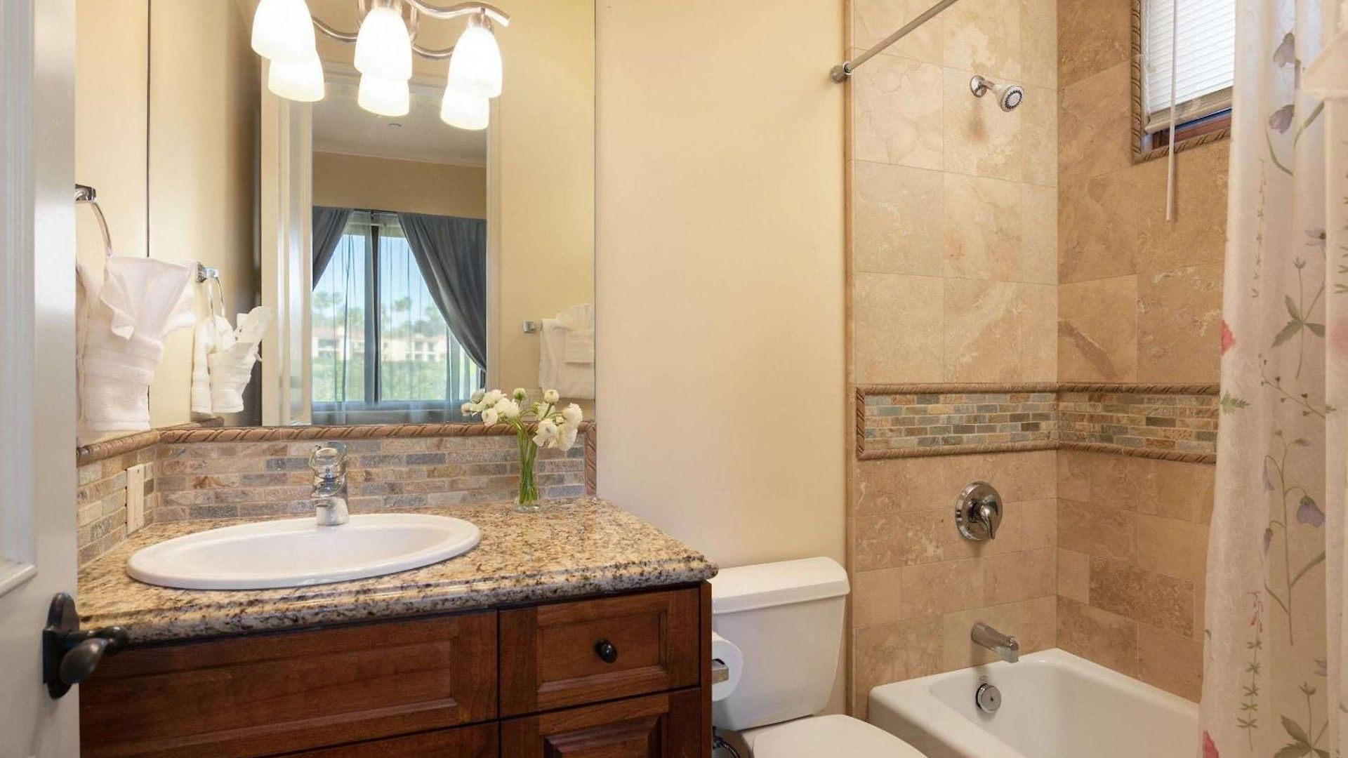 7br Estate With Pool Firepit & Views Holiday home *