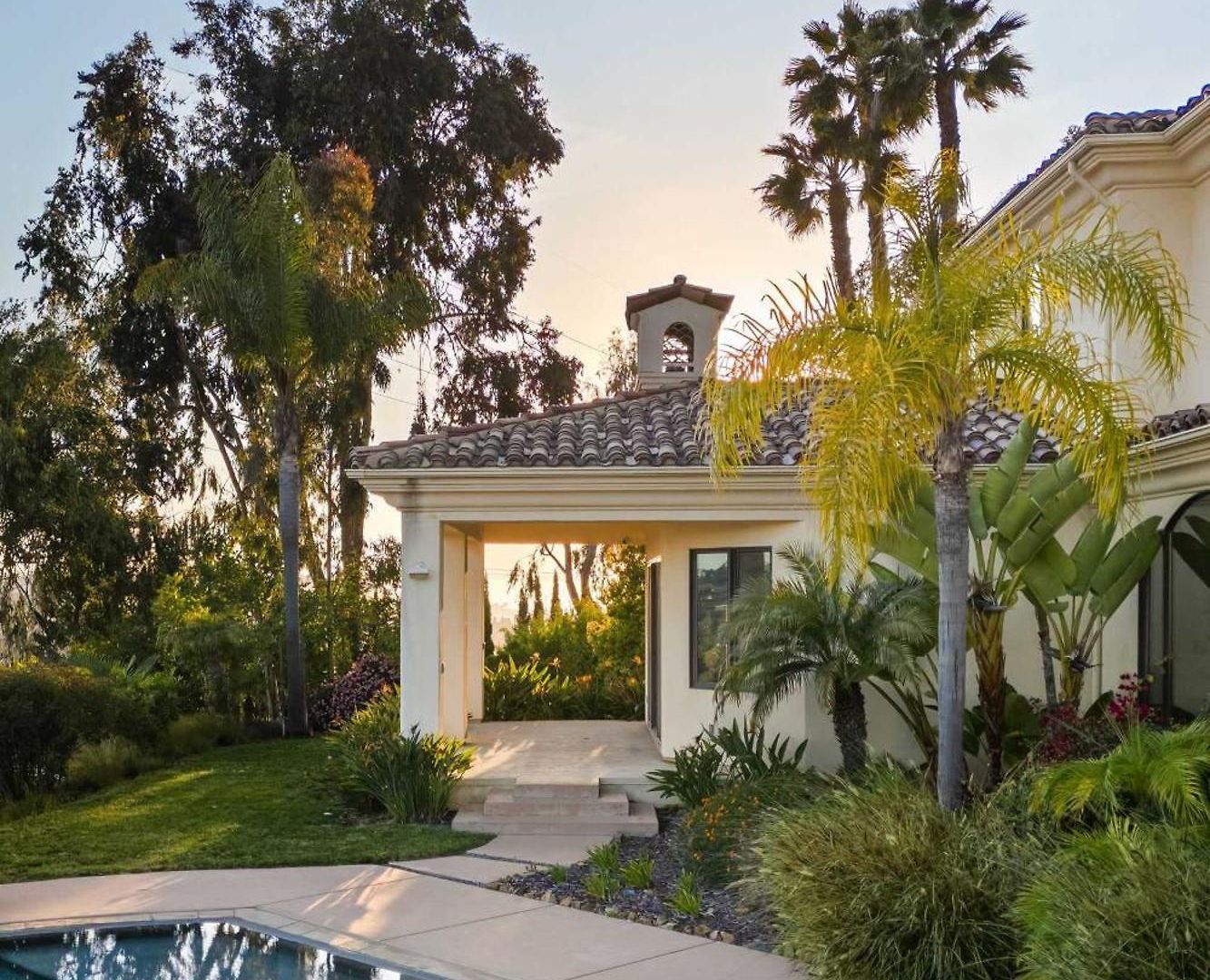 7br Estate With Pool Firepit & Views Holiday home