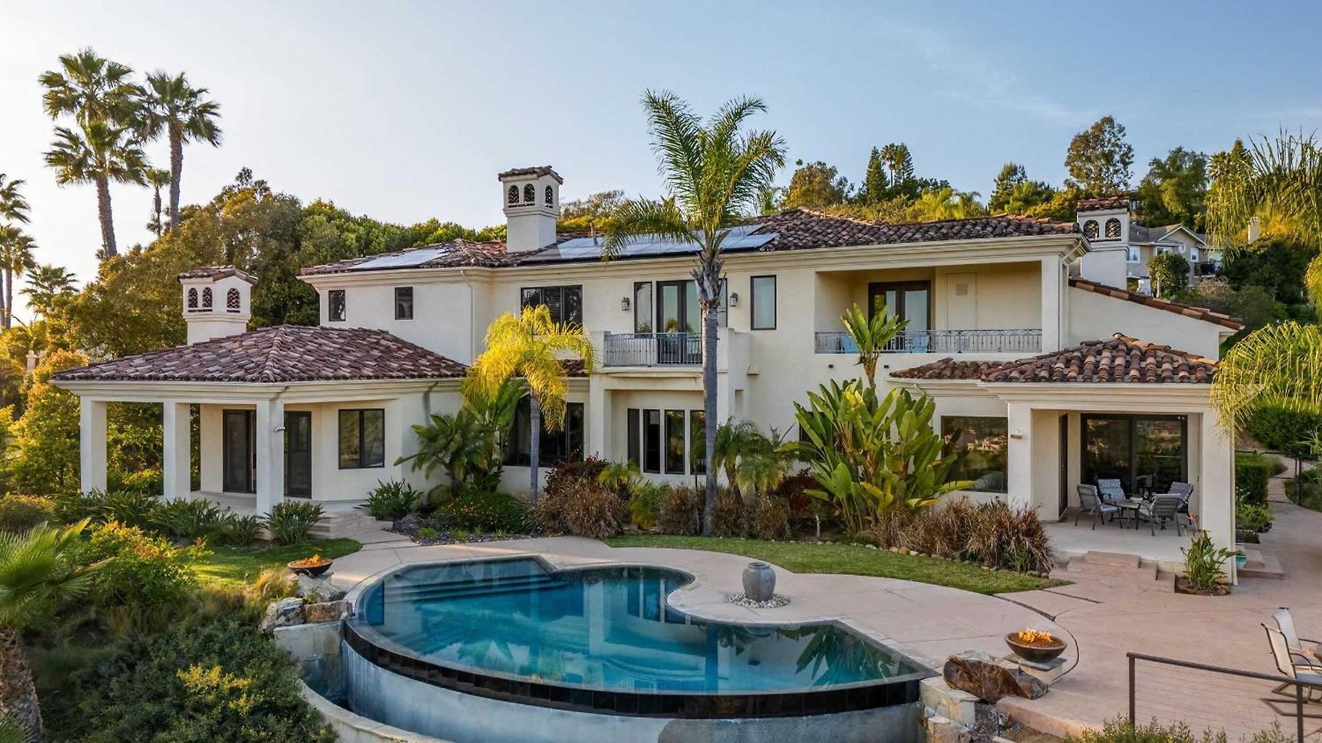 Holiday home 7br Estate With Pool Firepit & Views