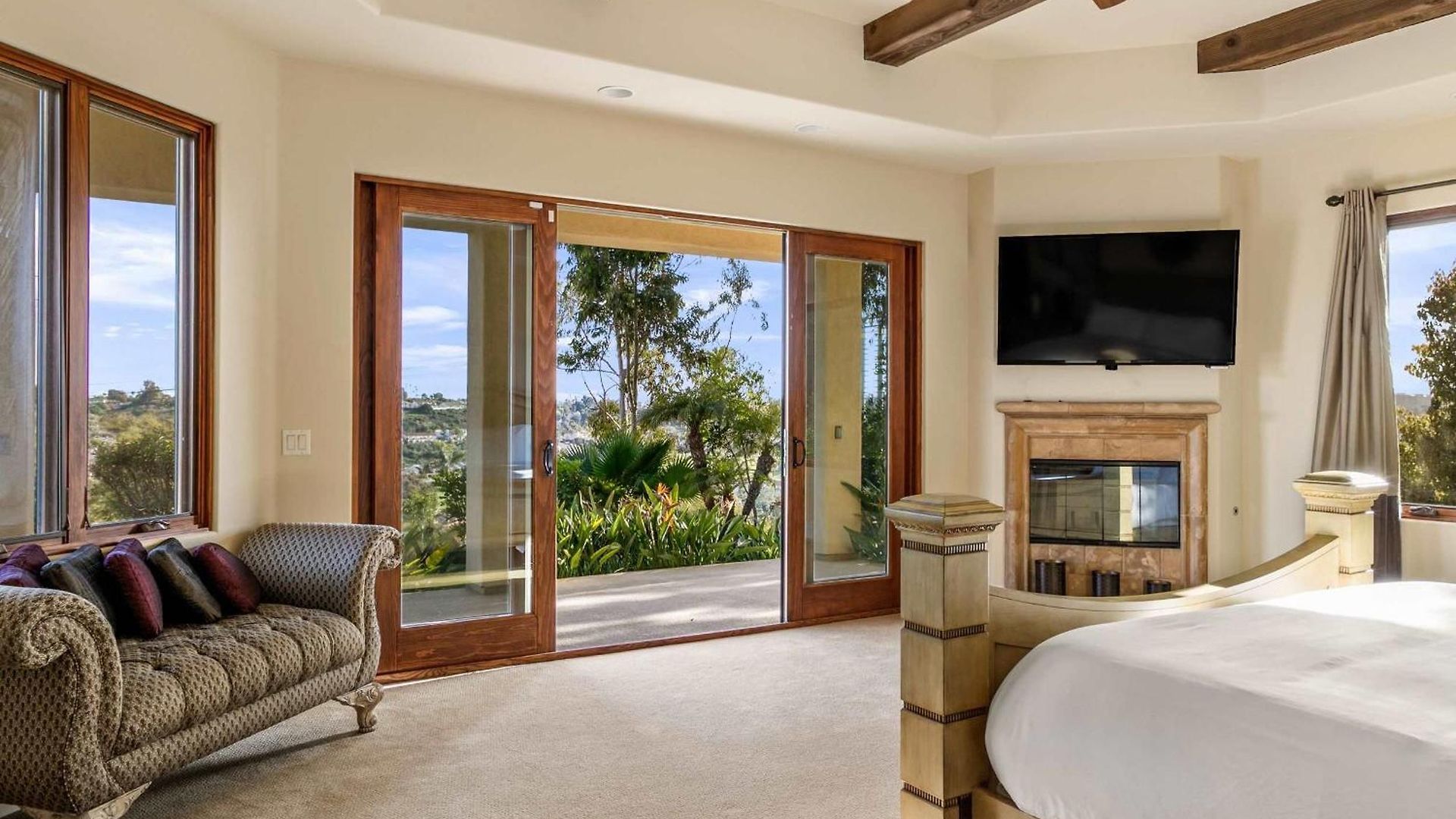 Holiday home 7br Estate With Pool Firepit & Views