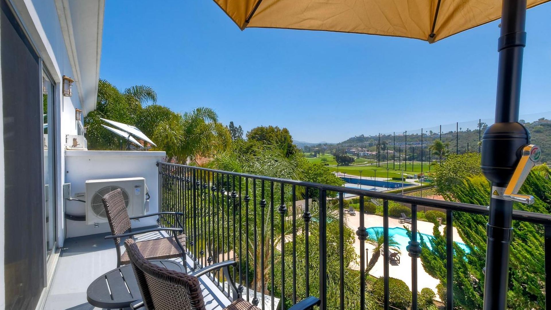 Pool, Hot Tub, Steps To Omni La Costa *