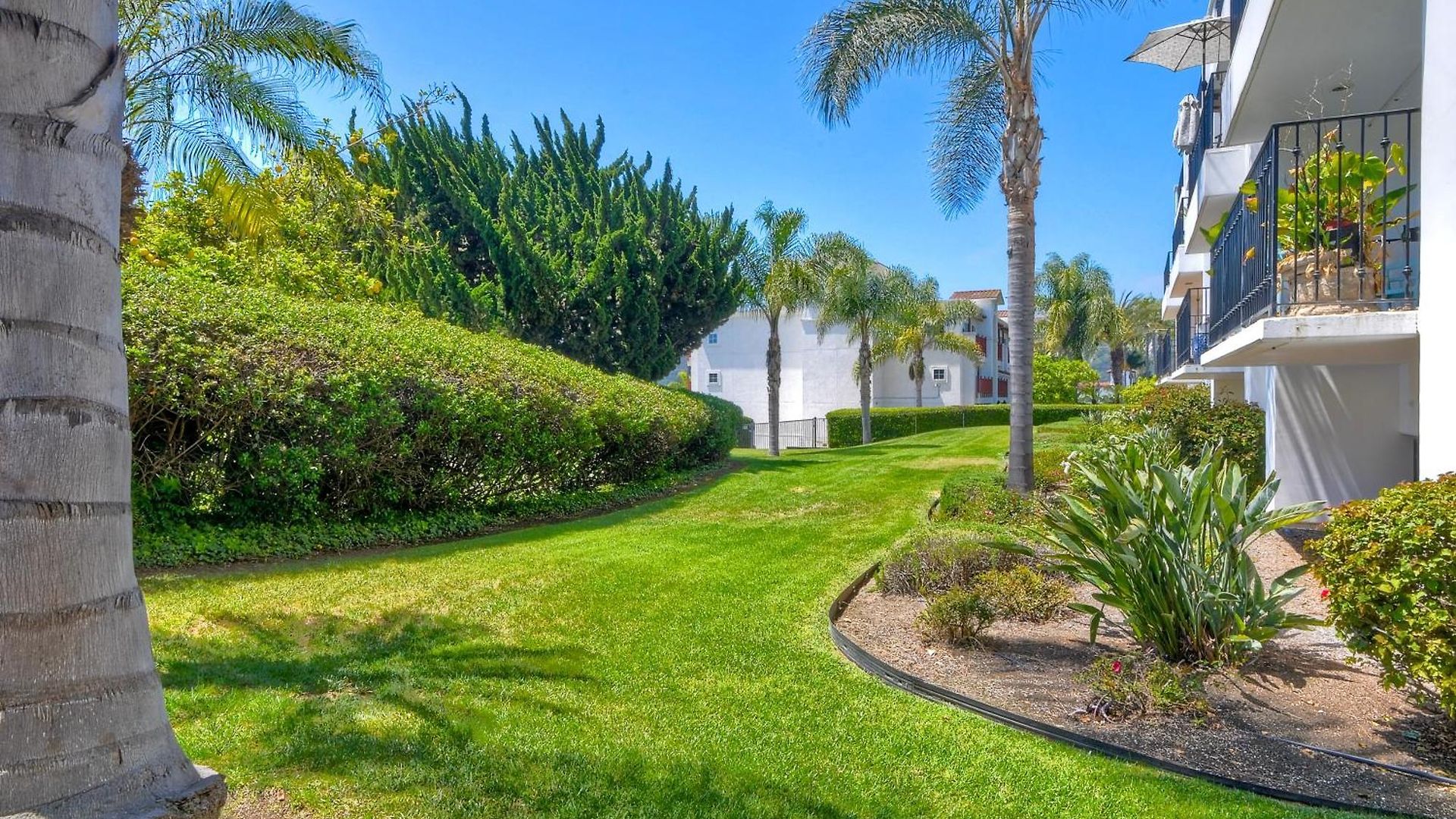 Pool, Hot Tub, Steps To Omni La Costa Apartment *