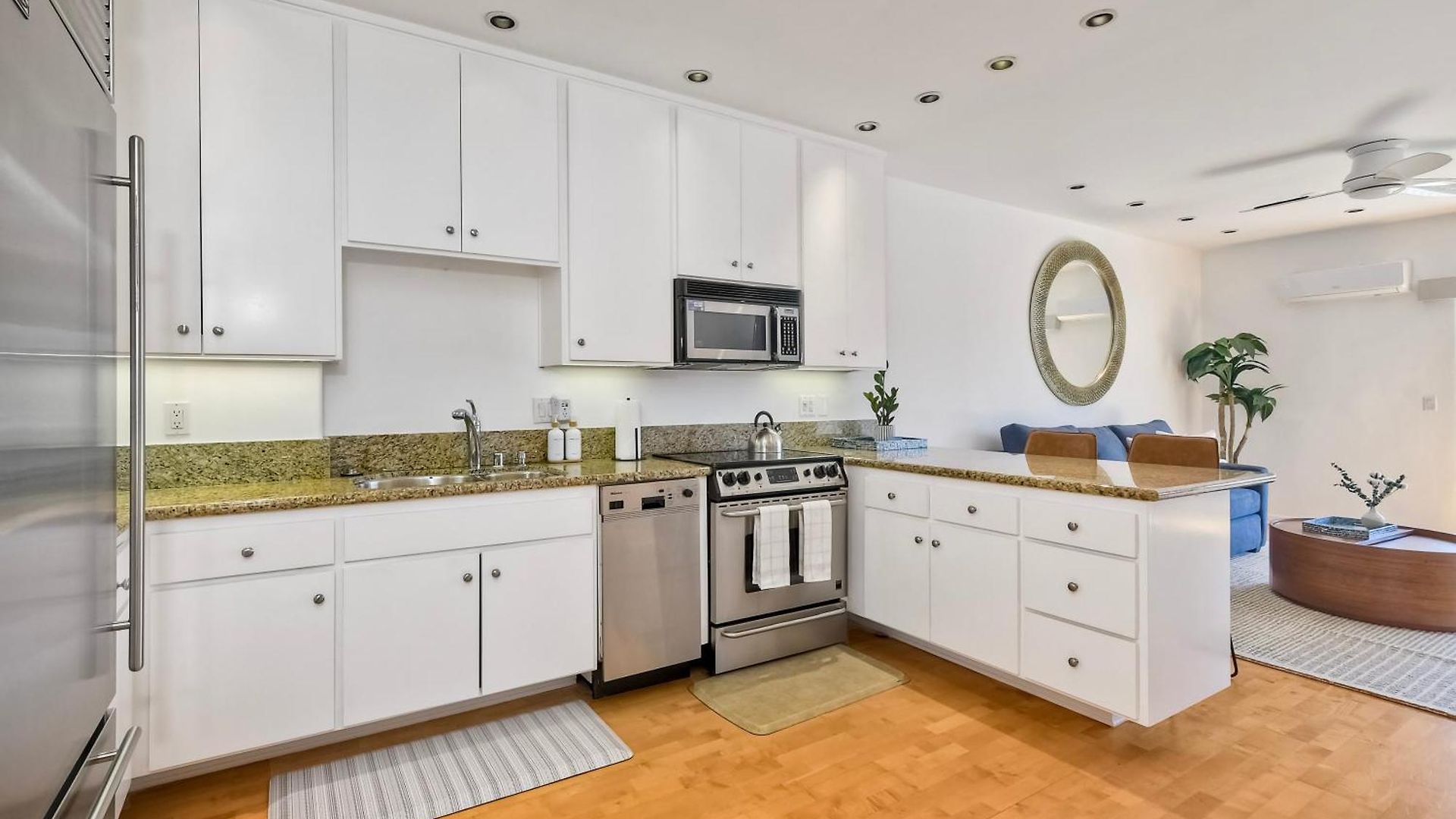 Pool, Hot Tub, Steps To Omni La Costa Apartment *