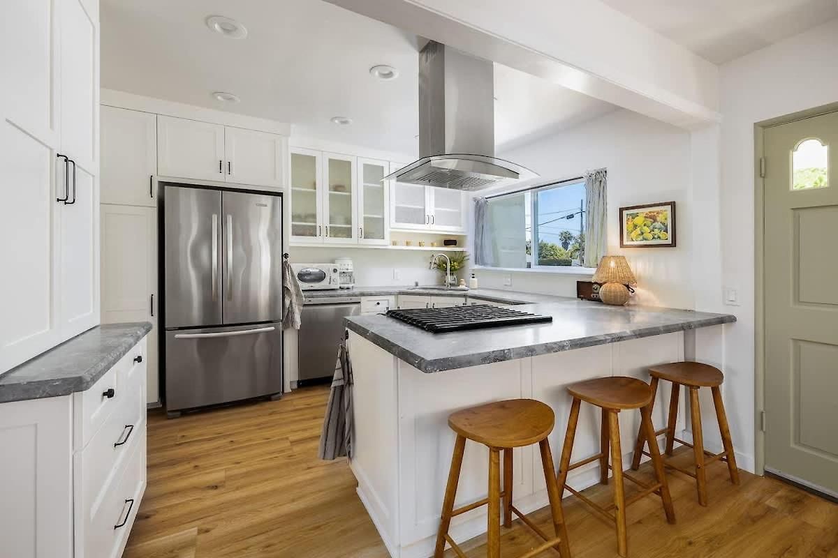 - Remodeled Holiday home *