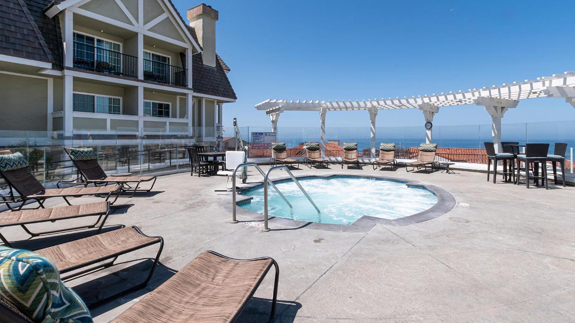 Carlsbad Inn Beach Resort 3*