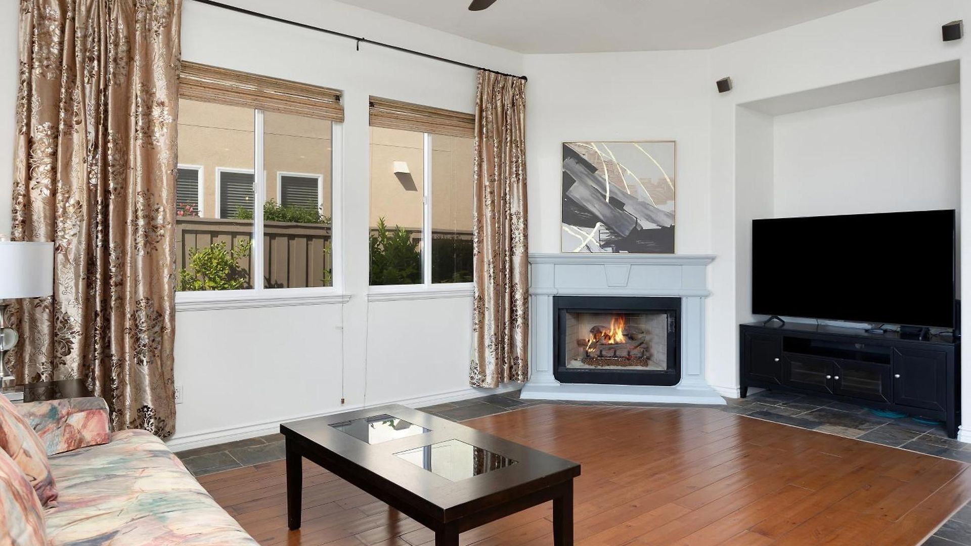 Spacious Luxury In Gated Community With Pool & Scenic Views