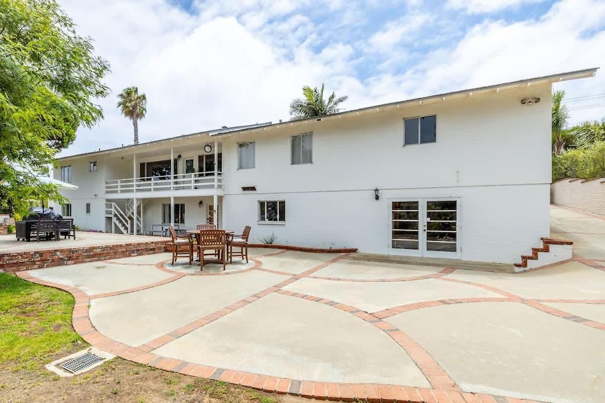 Spacious 2 Bed In Holiday home Carlsbad