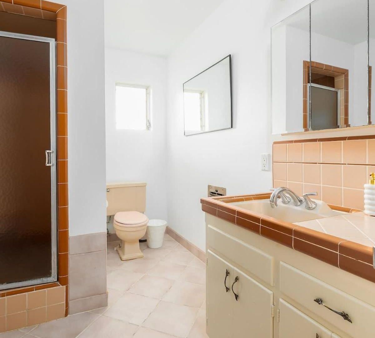 Spacious 2 Bed In