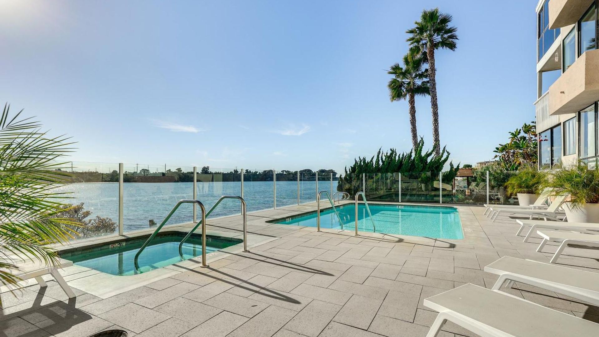 Waterfront W/ Dock Access In Carlsbad! *