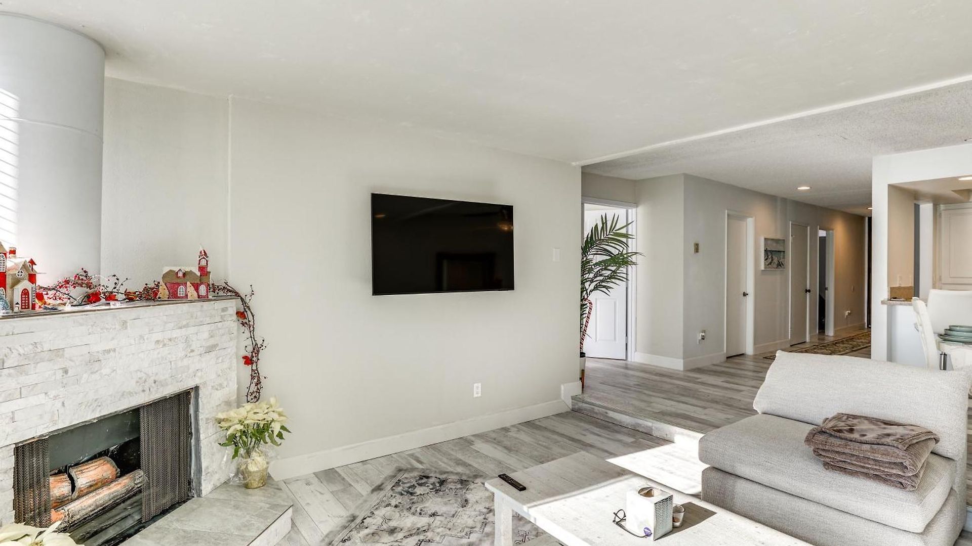 Holiday home Waterfront W/ Dock Access In Carlsbad! *