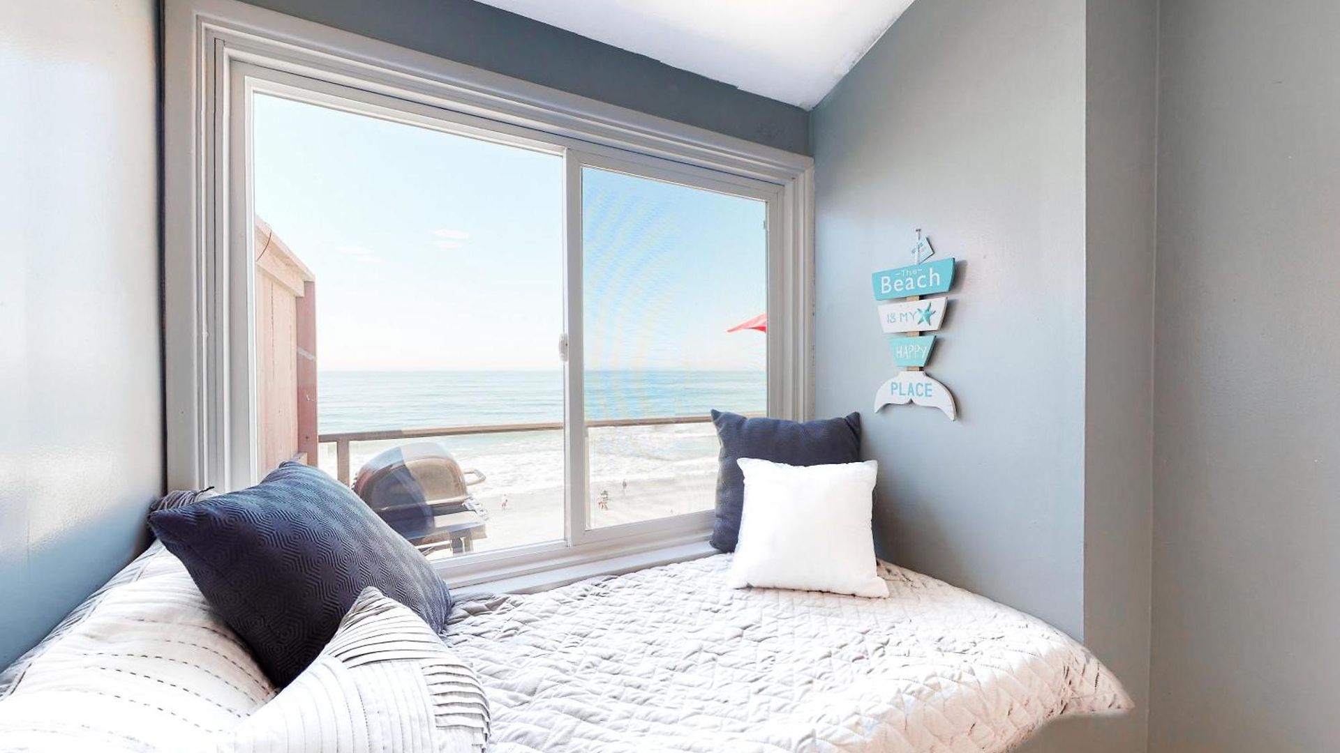 Apartment 3009 Ocean Street A Beachfront With Balcony & Deck *