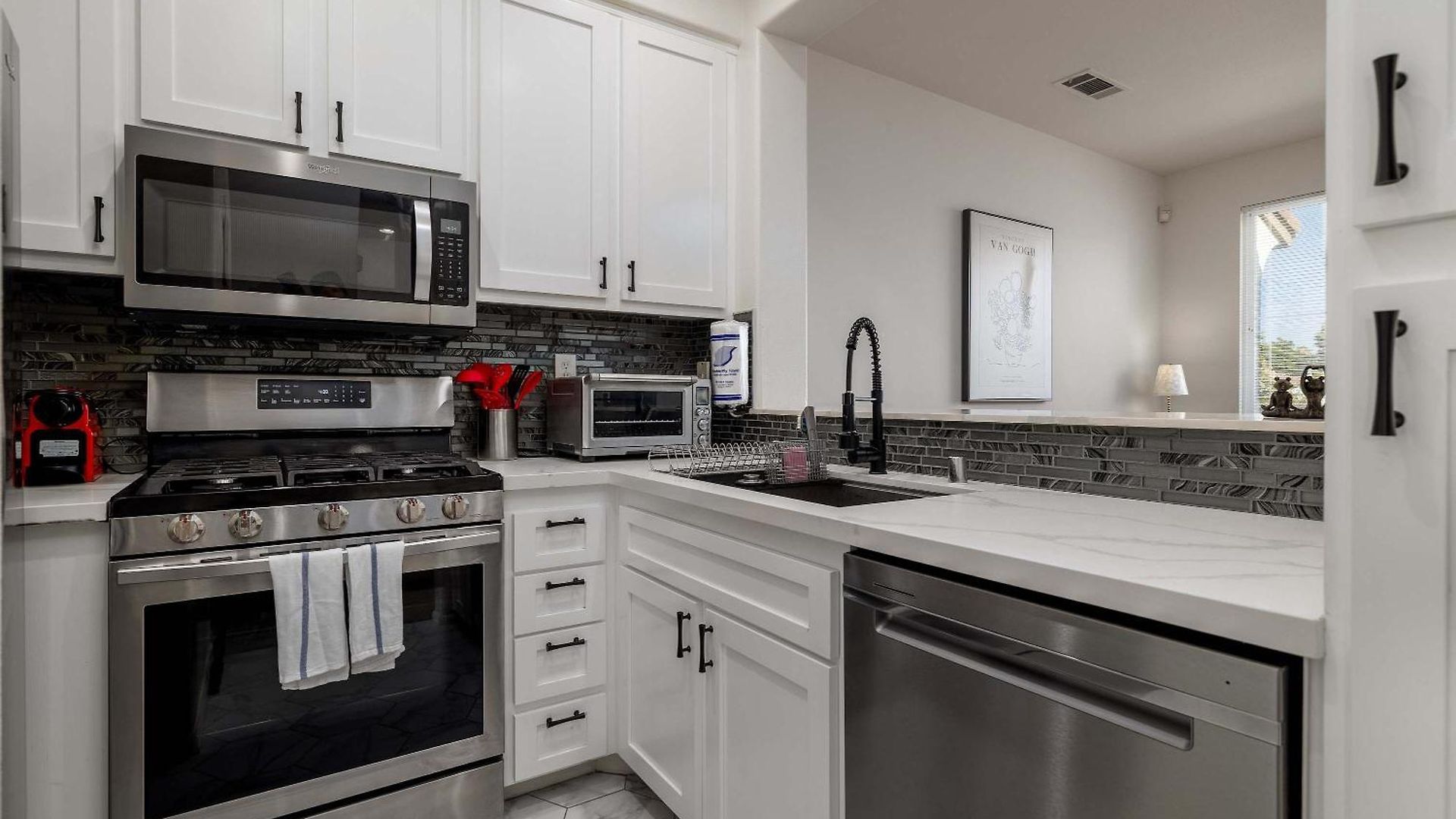 Redecorated - Serene- Legoland- Family-friendly Carlsbad