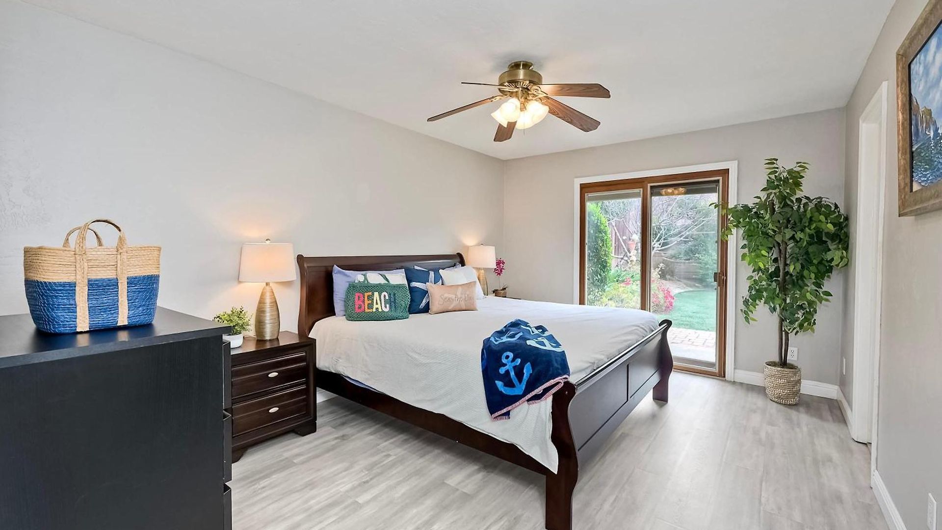Charm - 3br Stunner * Carlsbad