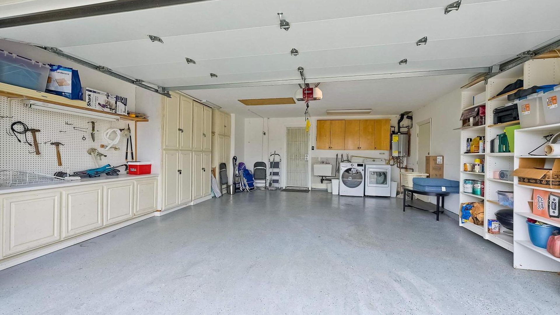 Charm - 3br Stunner Holiday home Carlsbad