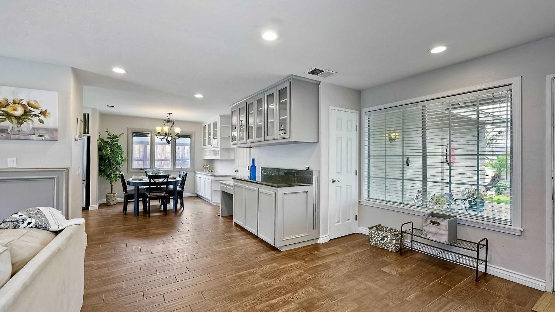 Charm - 3br Stunner Holiday home