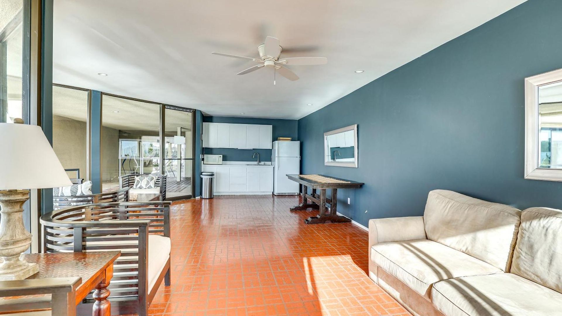 Holiday home Waterfront W/ Dock Access In Carlsbad!