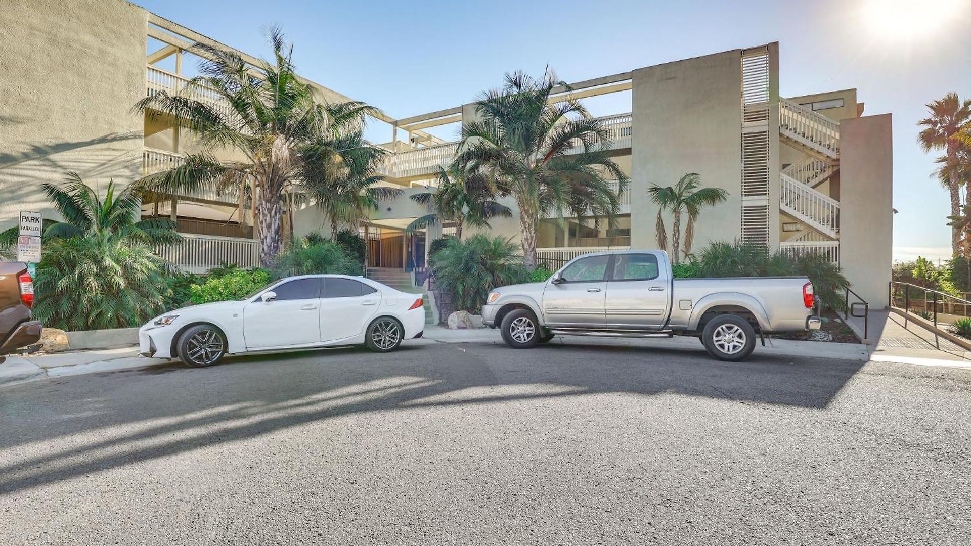Waterfront W/ Dock Access In Carlsbad! * Carlsbad