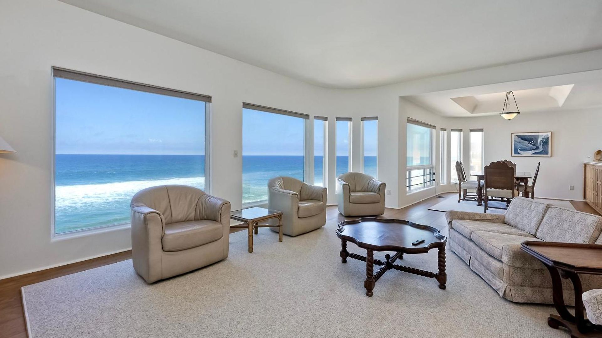 Holiday home Exclusive Beachfront Duplex In Village Ocean Views, Sleeps 9 *