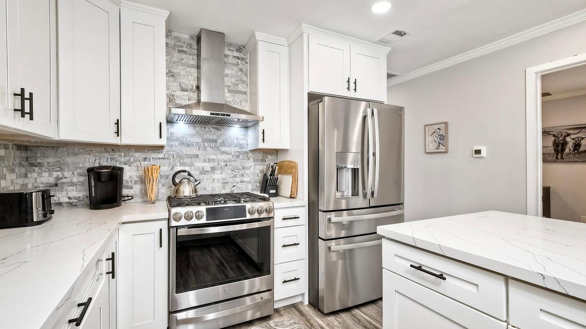 Apartment Steps To Beach, 2br Dog Friendly With Fire Pit Carlsbad