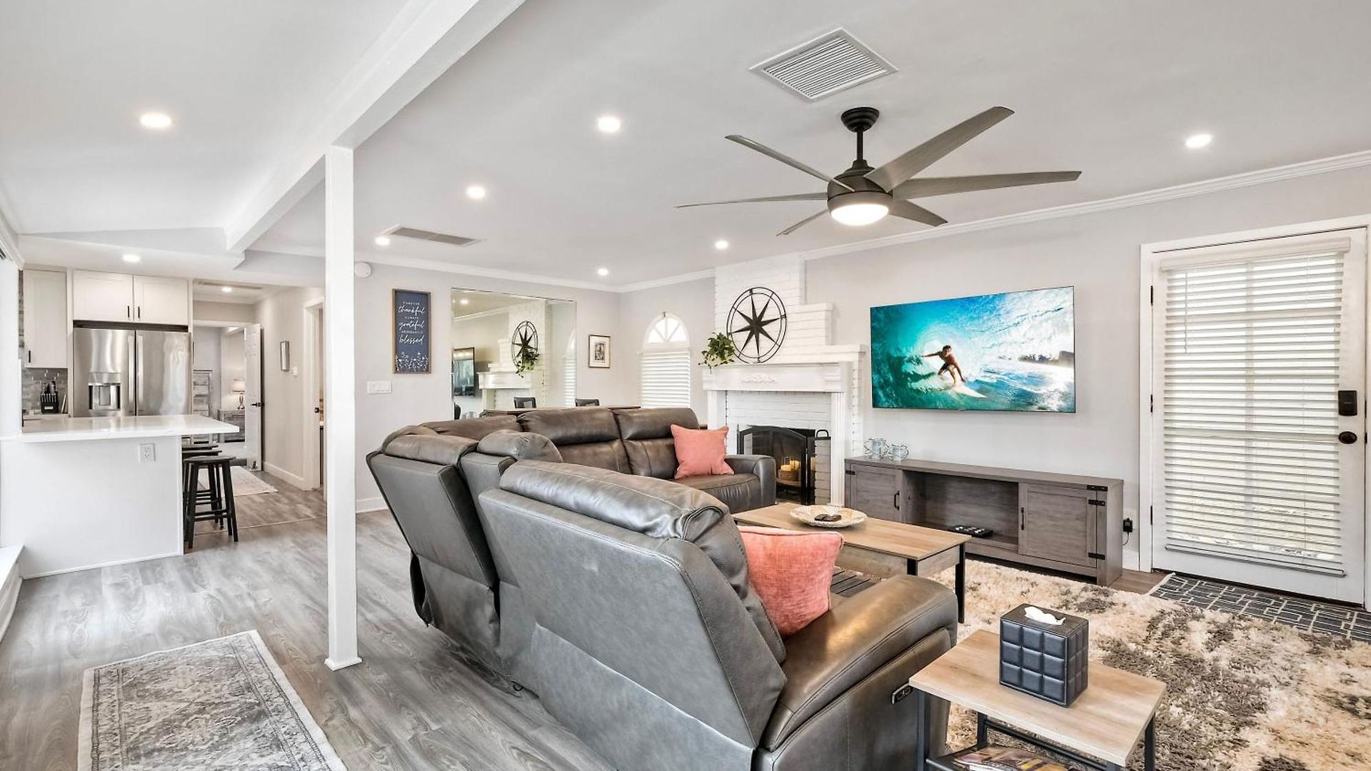 Steps To Beach, 2br Dog Friendly With Fire Pit Apartment *