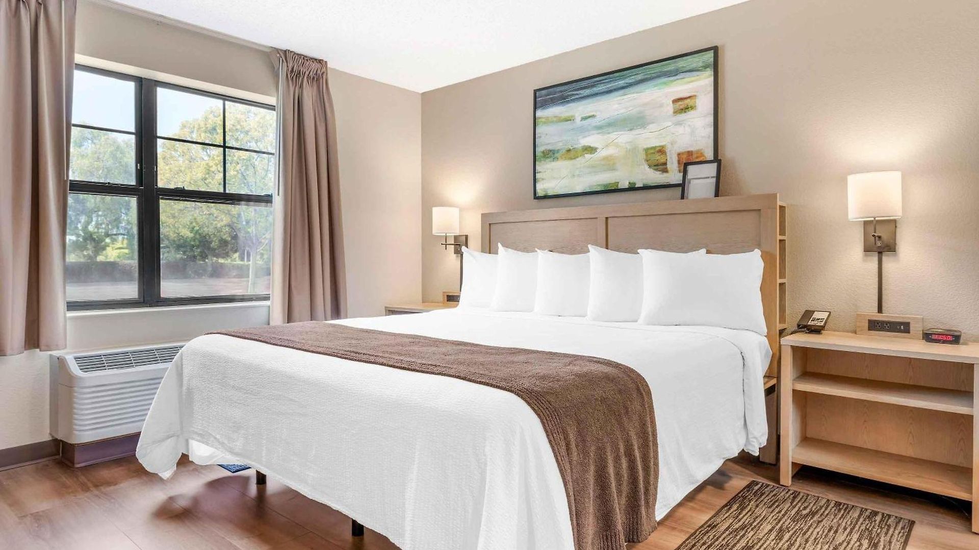 Extended America - San Diego - Village By The Sea 2* Carlsbad