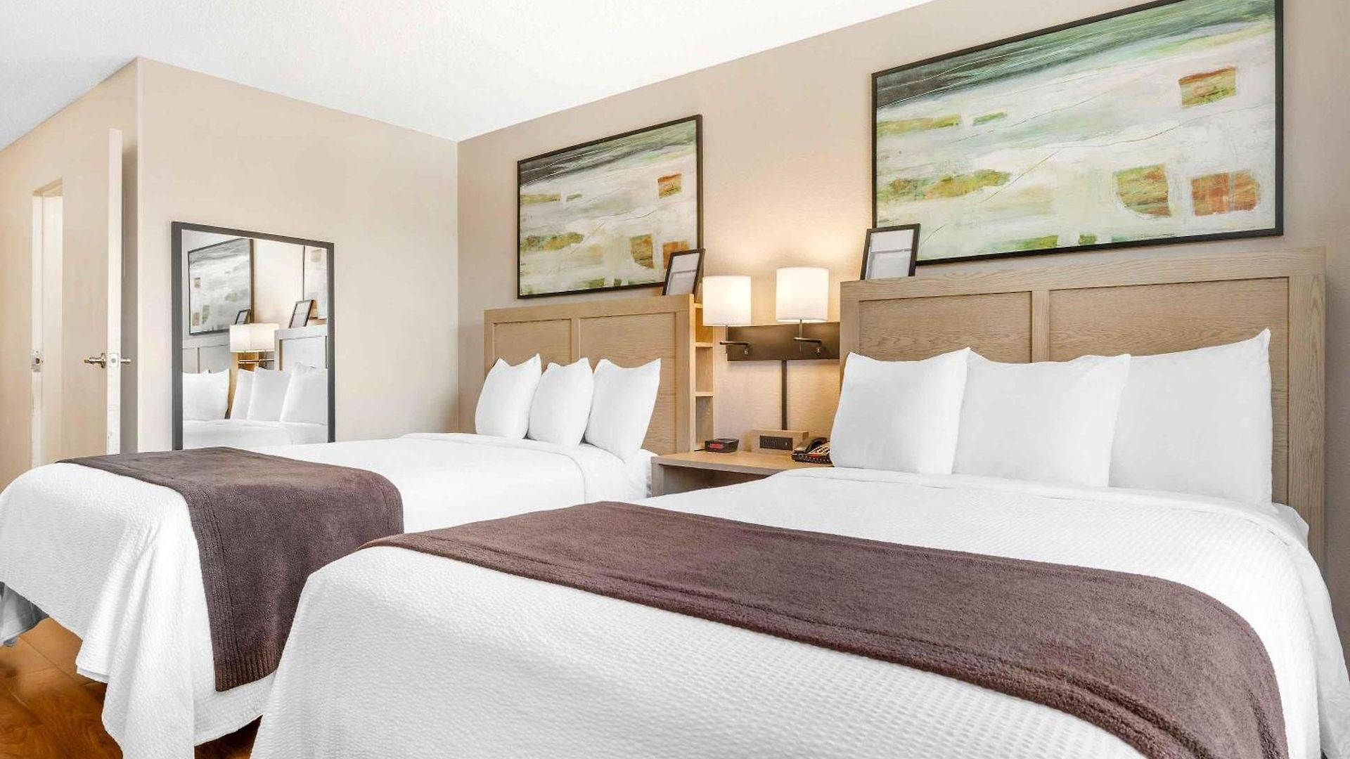 Hotel Extended America - San Diego - Village By The Sea 2*