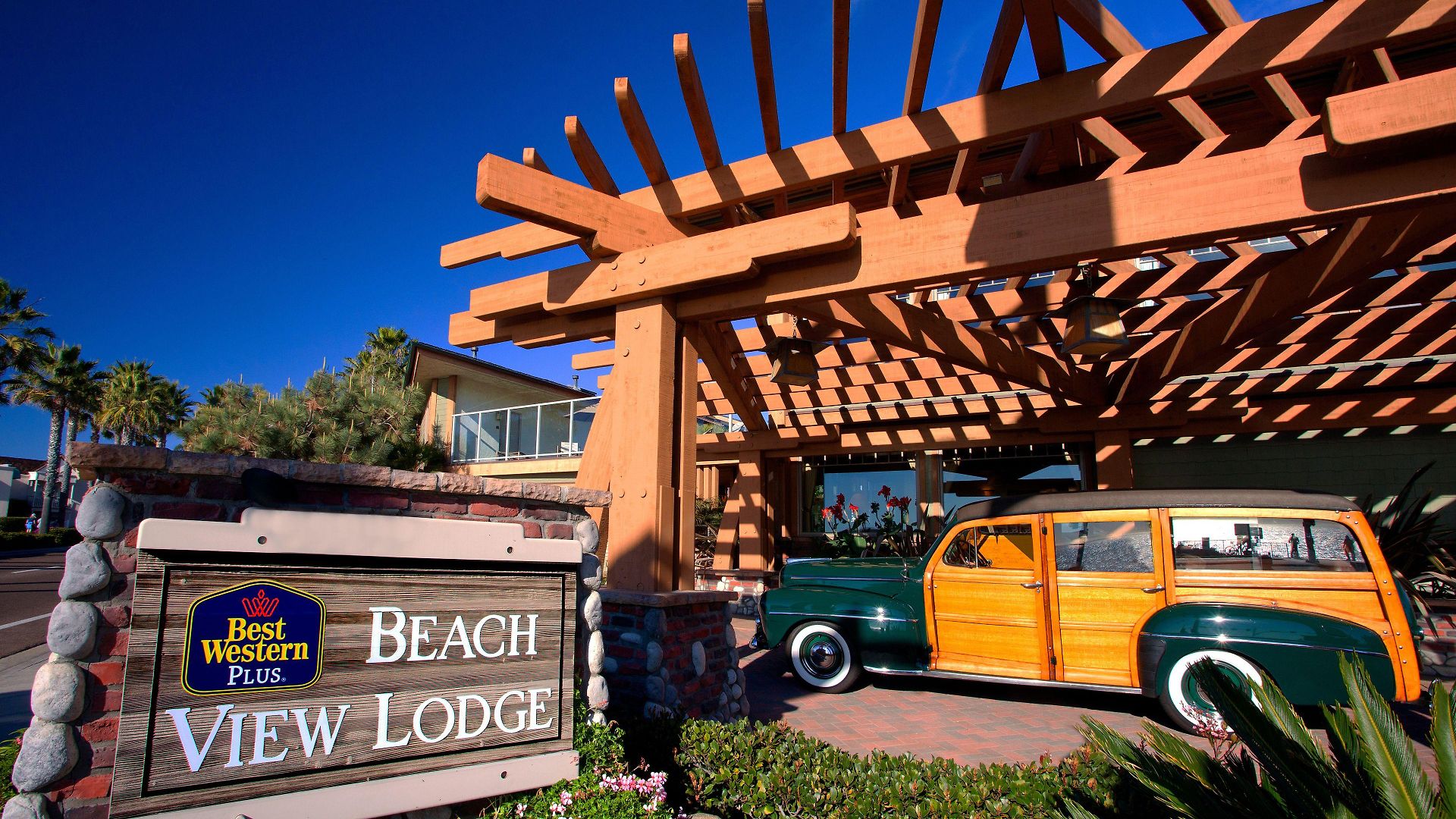 Hotel Western View 3*