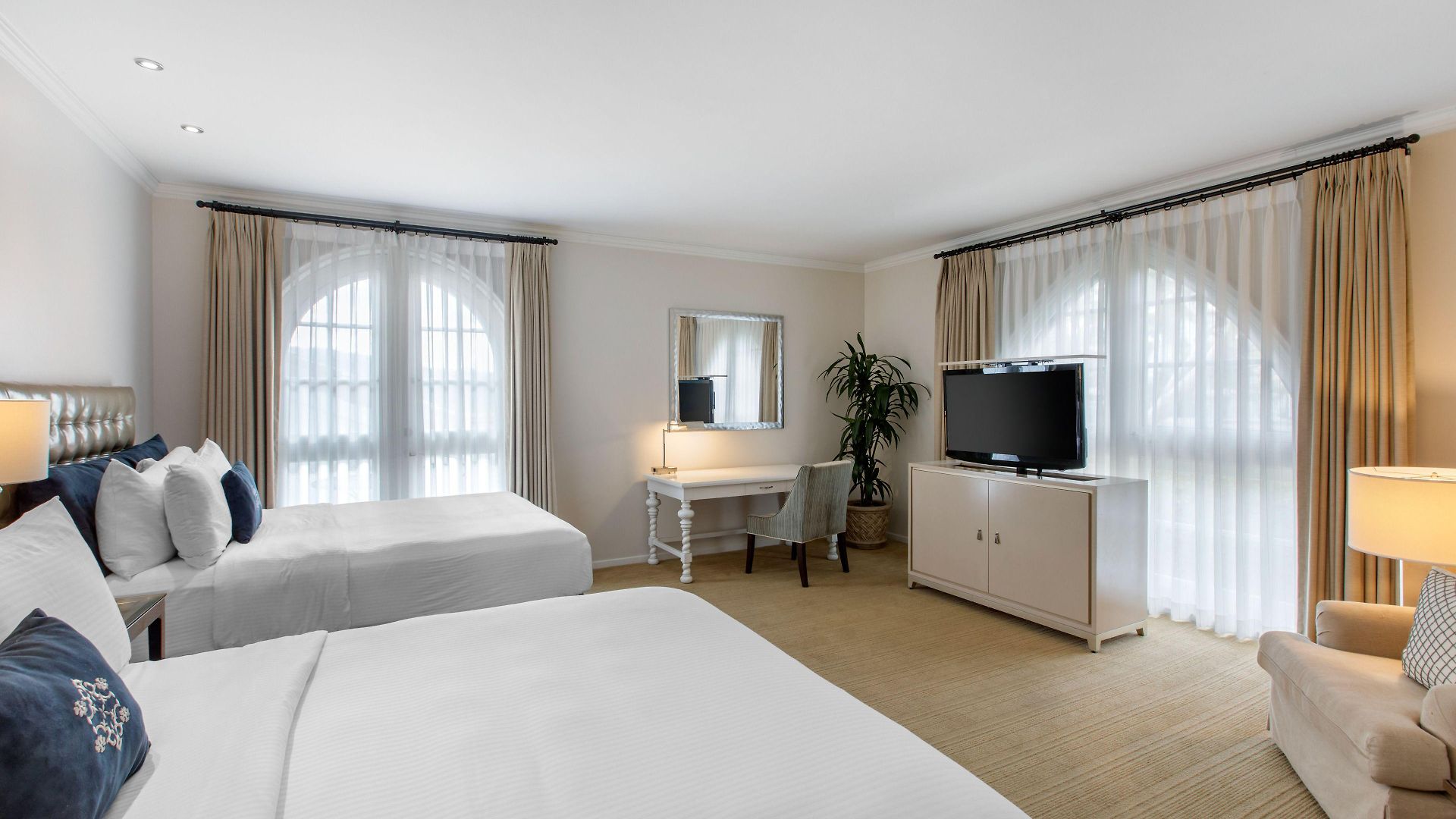 Omni La Costa & Hotel 4*