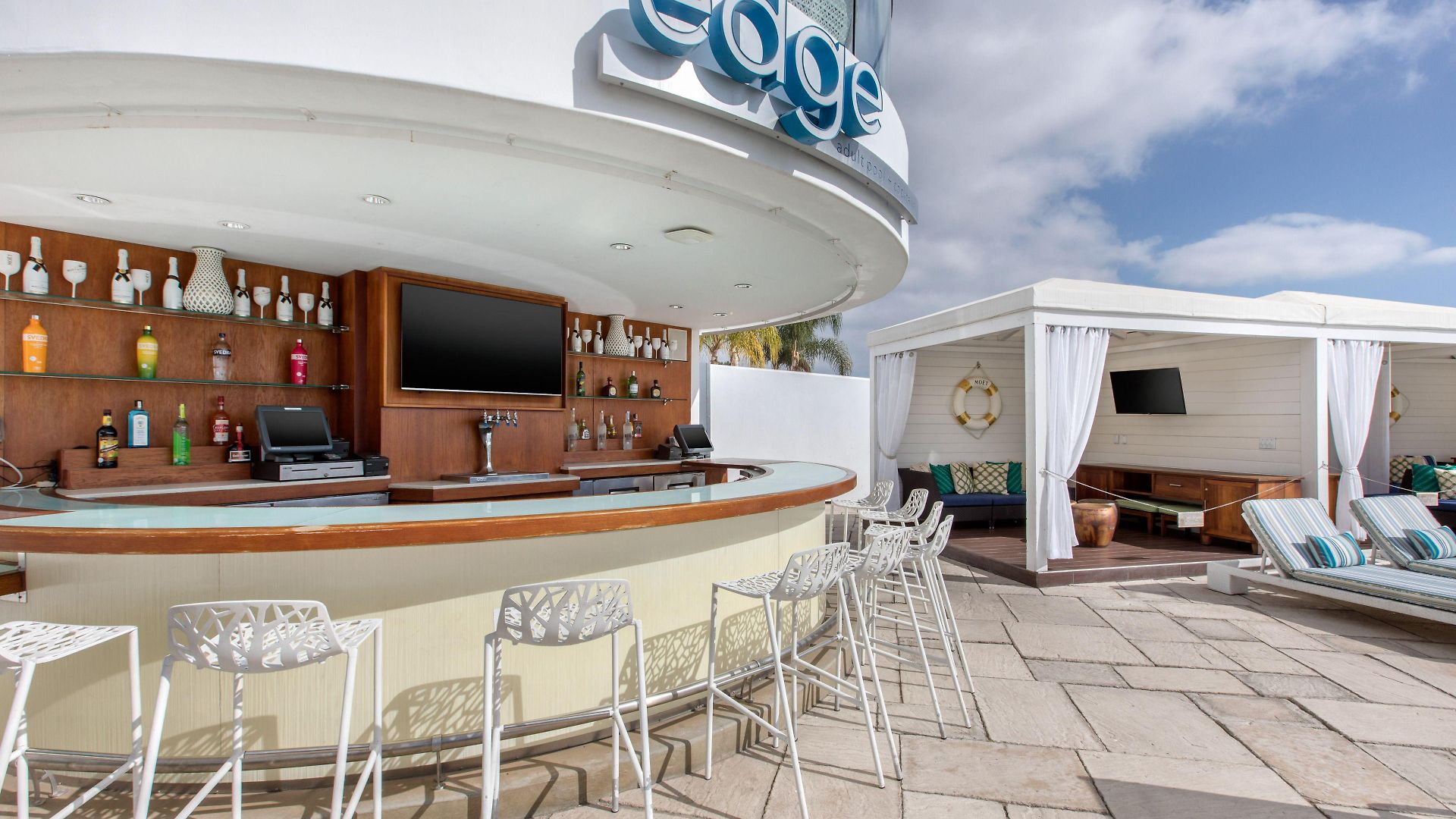 Hotel Omni La Costa & 4*