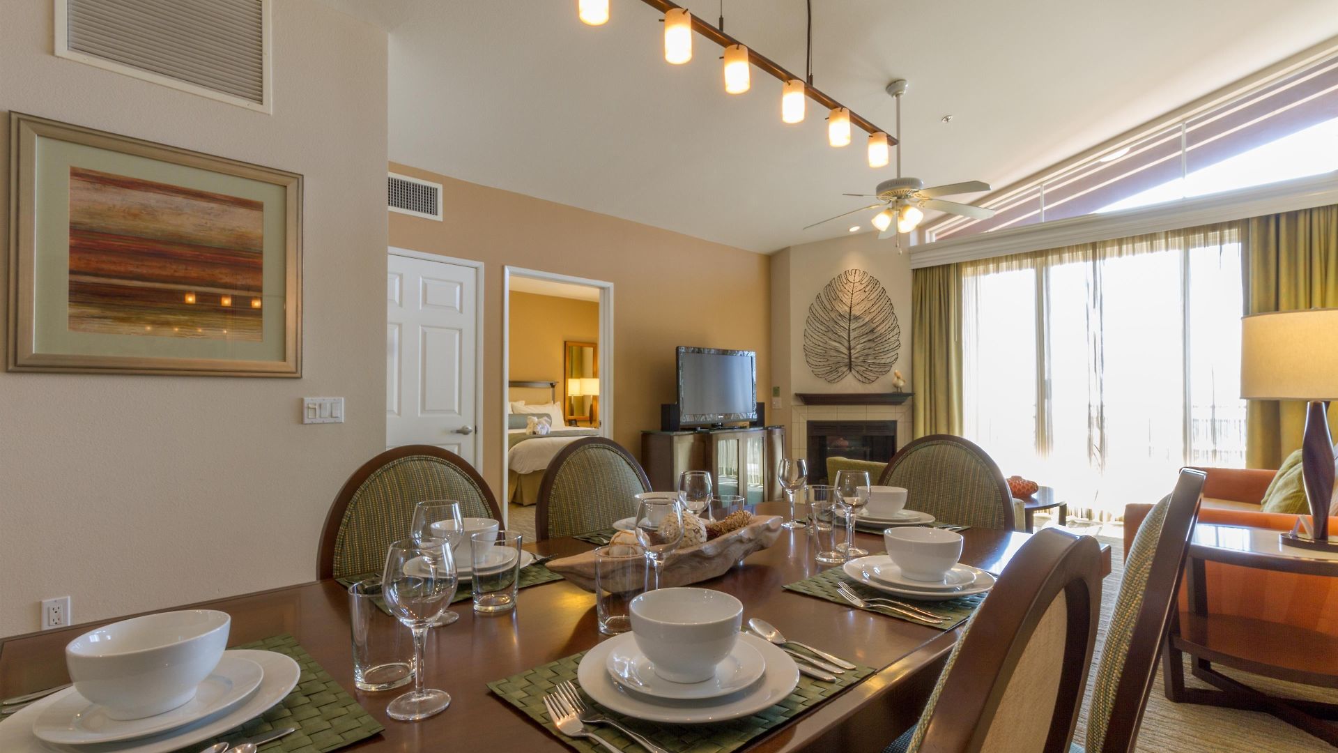 Grand Pacific Palisades Aparthotel