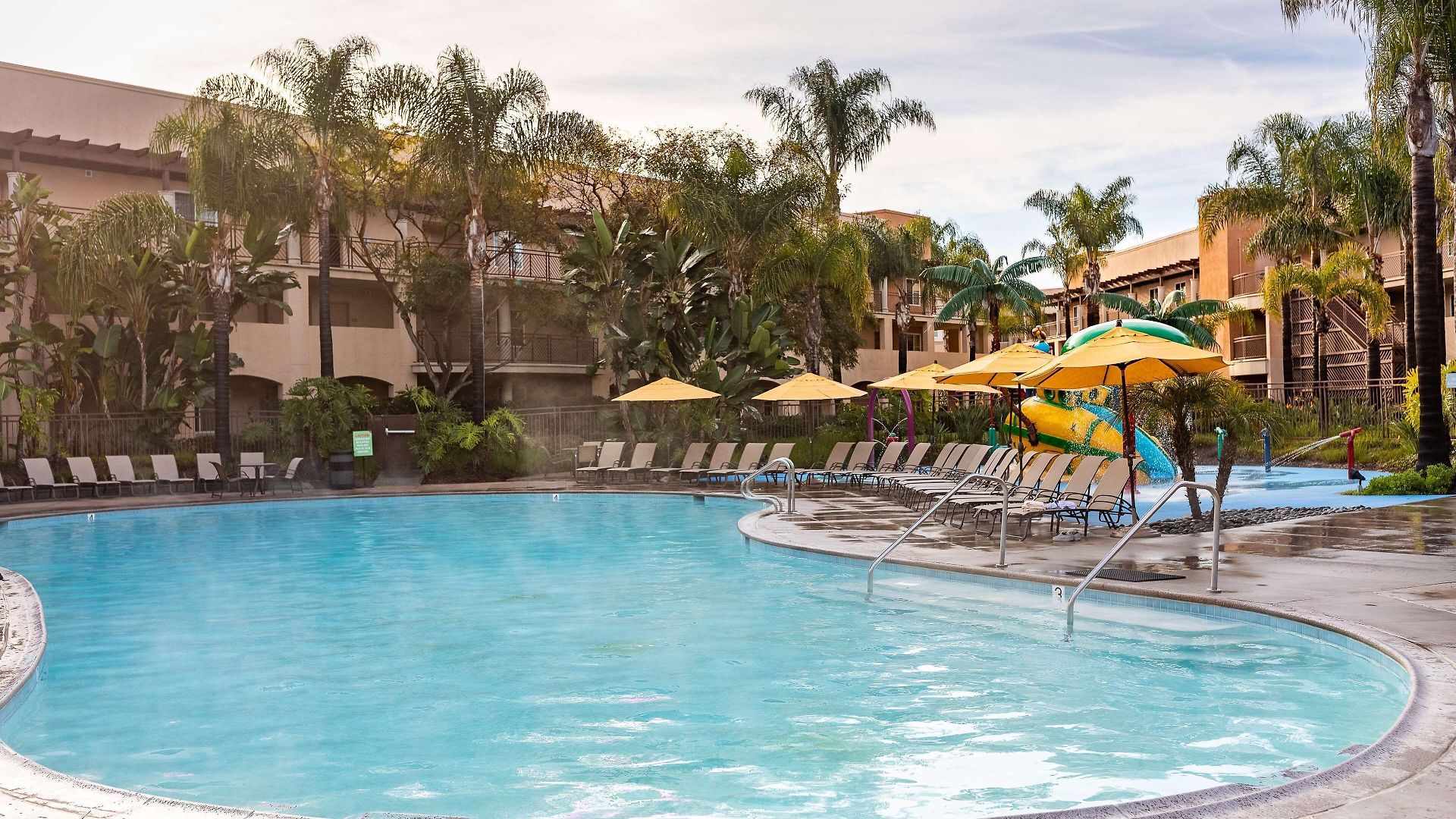 Aparthotel Grand Pacific Palisades